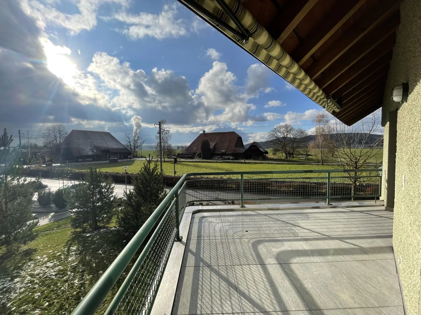 4.5-room apartment on the 1st floor - Photo 2 of 10