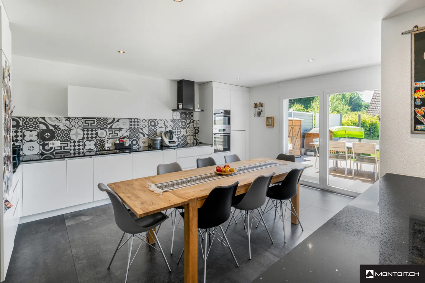 Domdidier, zu verkaufen, Doppelhaushälfte mit 6,5 Zimmern, 162m2, Grundstück 505m2 - Foto 5 von 10