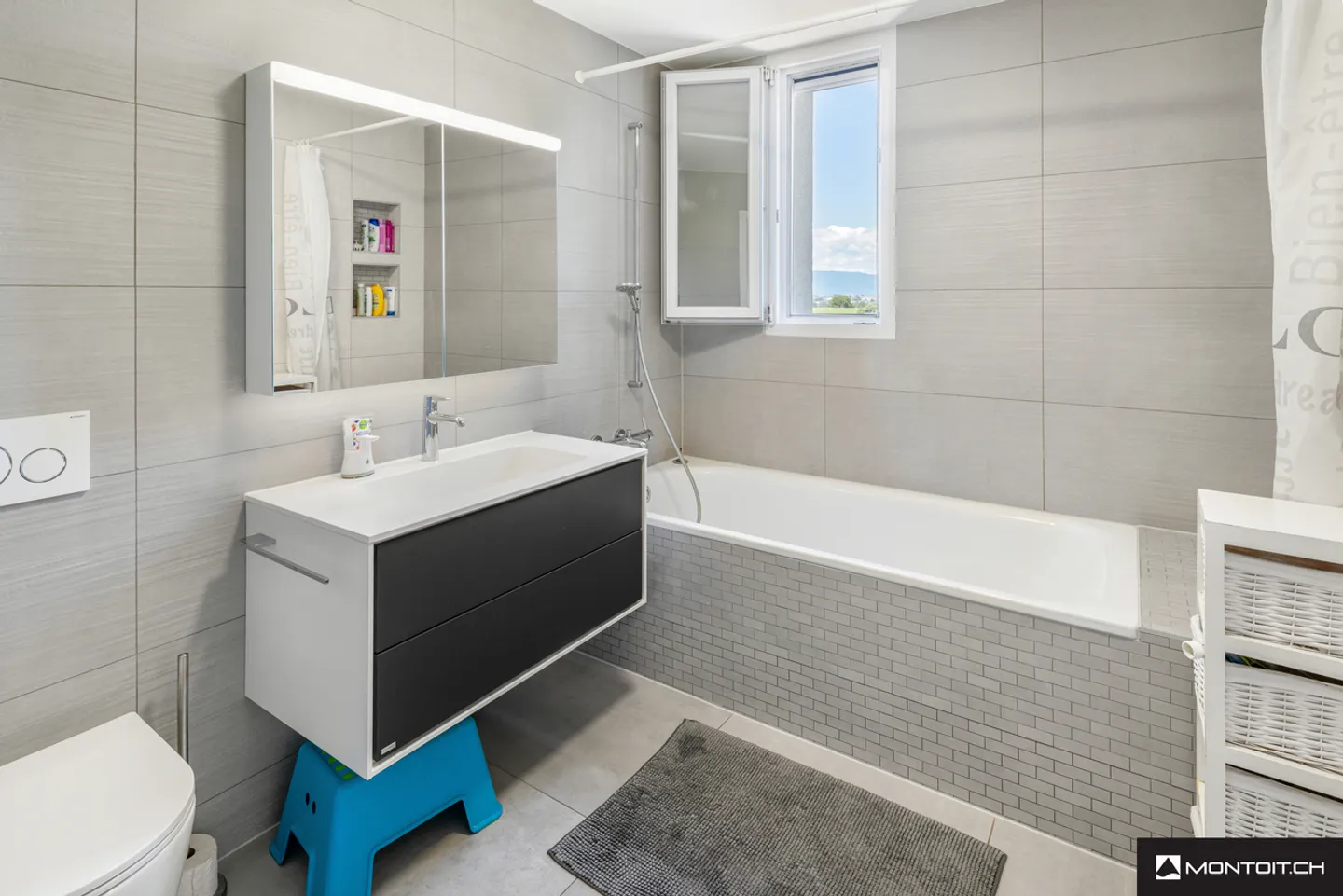 Domdidier, zu verkaufen, Doppelhaushälfte mit 6,5 Zimmern, 162m2, Grundstück 505m2 - Foto 9 von 10