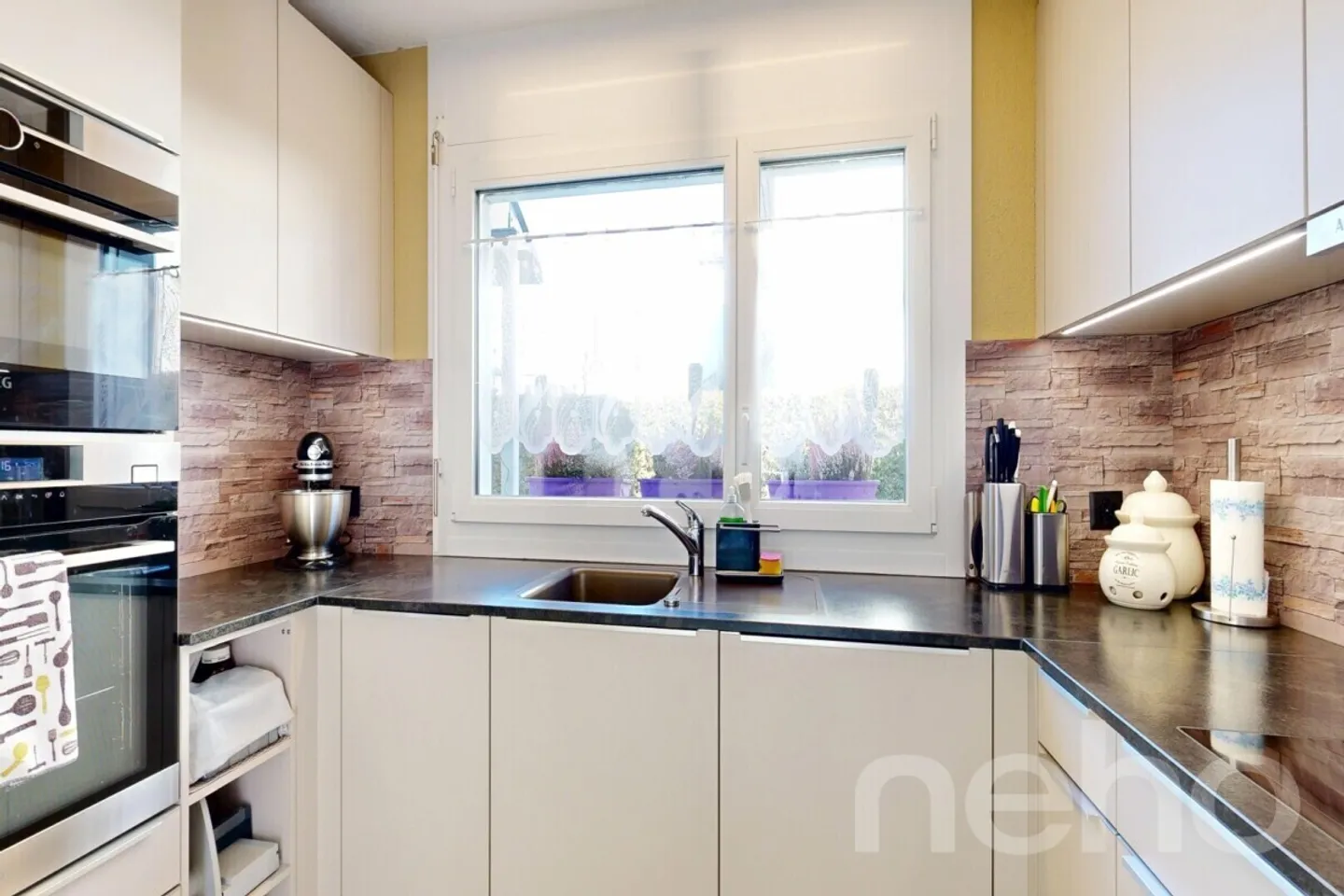 Charming 6.5-Room End Row House in Felben-Wellhausen - Photo 4 of 12