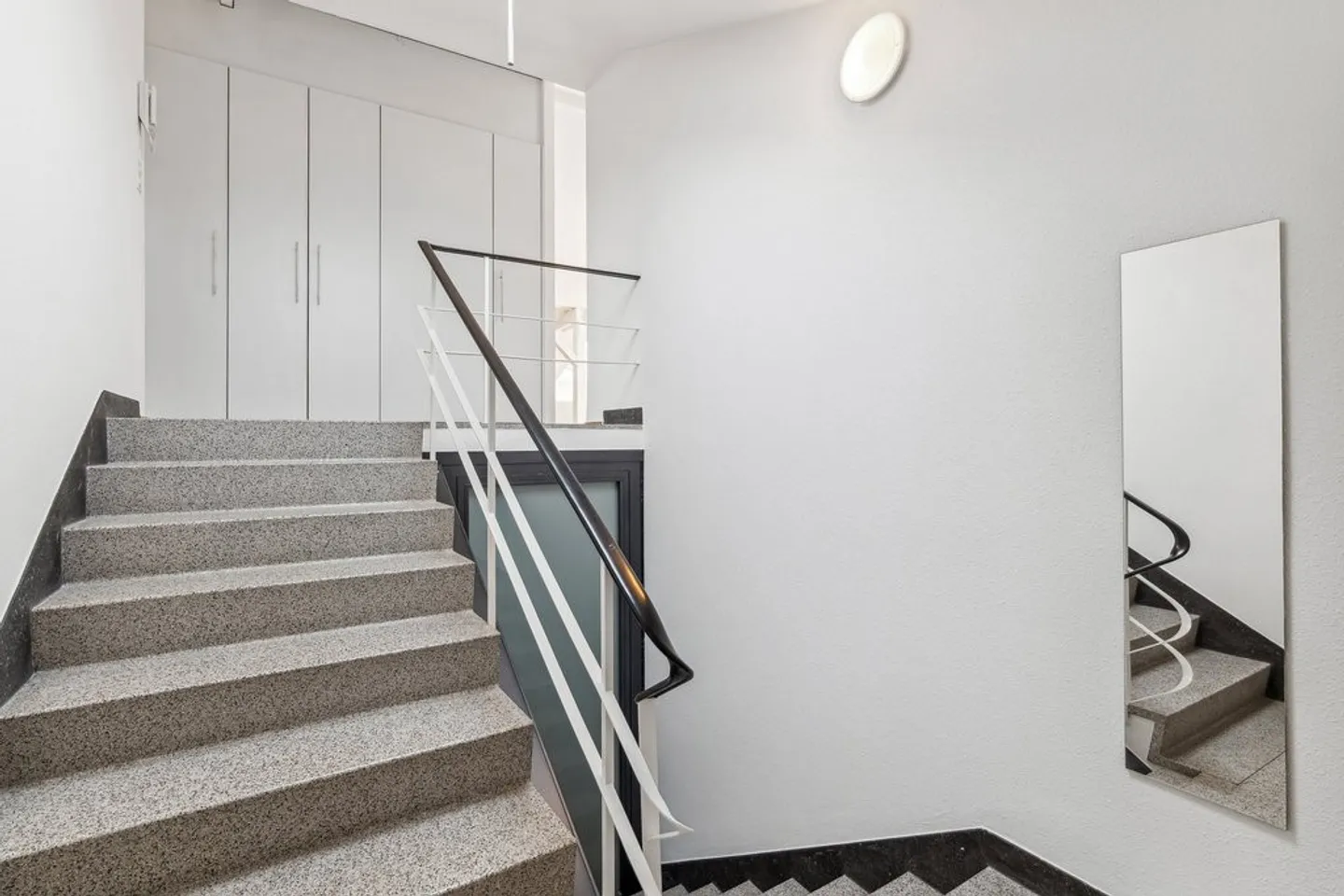 Charmant appartement 2.5 pièces - Photo 10 sur 10