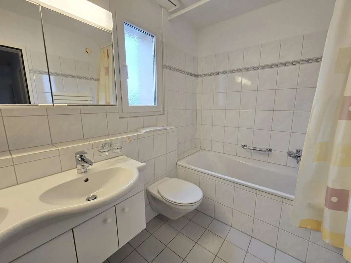 Charmante 4.5-Zimmerwohnung mit Balkon – viel Platz für Ihre Ideen! - Foto 7 von 10