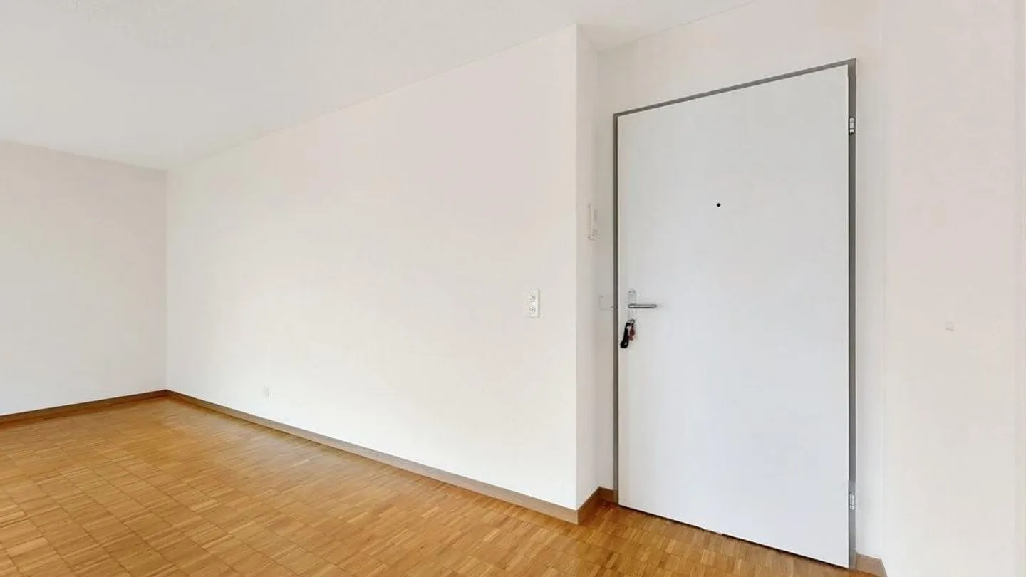 Light, tranquility and quality of living - your new home awaits - Photo 5 of 12