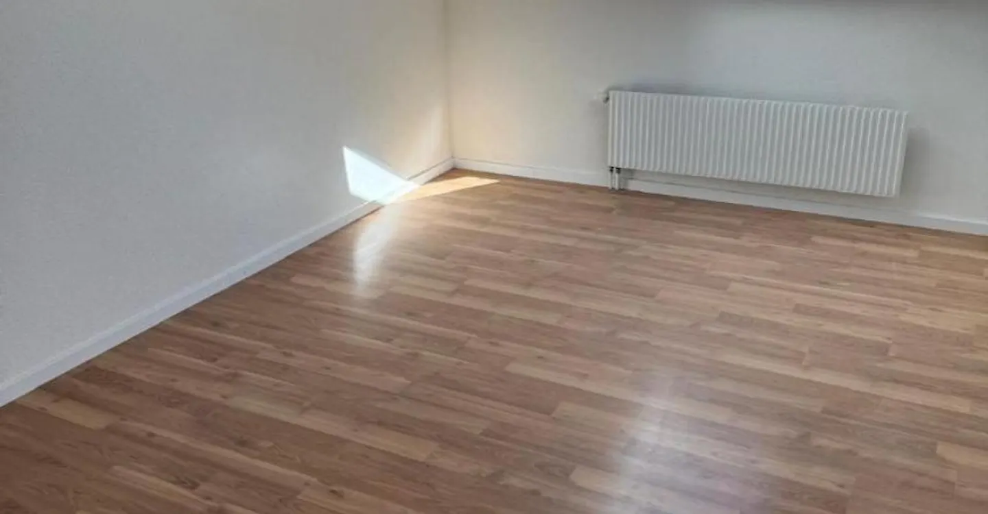 4-Zimmer-Wohnung im 3. Stock - Foto 4 von 6