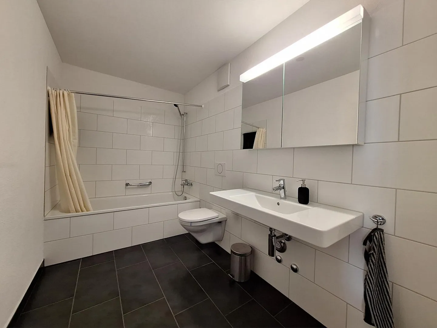 Vivere centrale e moderno - Foto 3 di 7