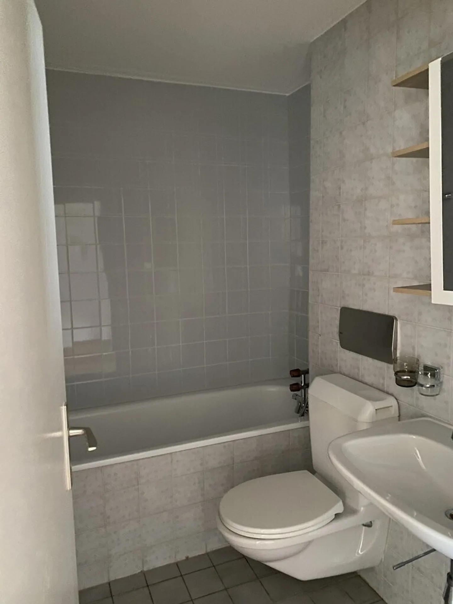 Zu ergreifen! Wunderschöne Unterkunft in einem Familienviertel! - Foto 7 von 8