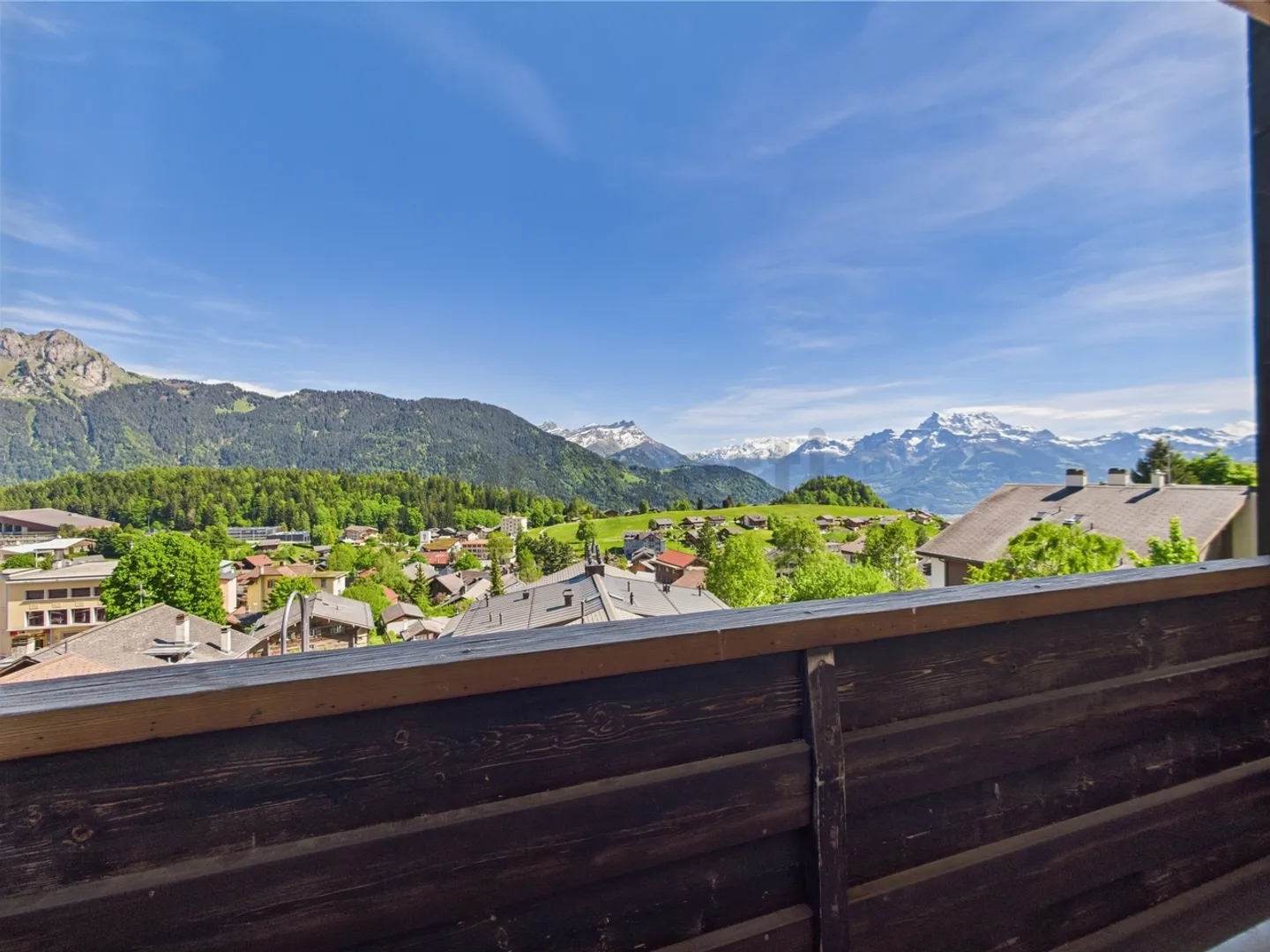 Centre de Leysin - Breathtaking View - Photo 10 of 11