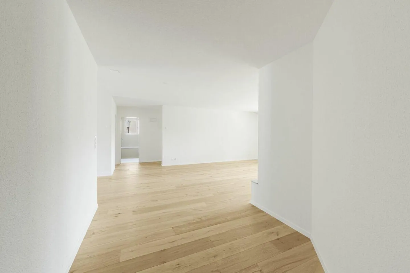 EINMALIGE CHANCE - NEUWERTIGE TRAUMWOHNUNG AN PERFEKTER WOHNLAGE MI... - Photo 26 of 30