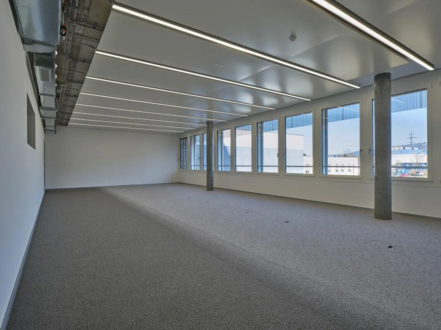 Modernes Büro in der Suurstoffi - Foto 2 von 5