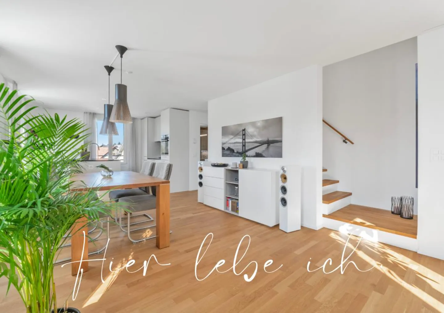 Stylish and high-quality maisonette apartment with large gallery, balcony and quiet living environment - Photo 1 of 13