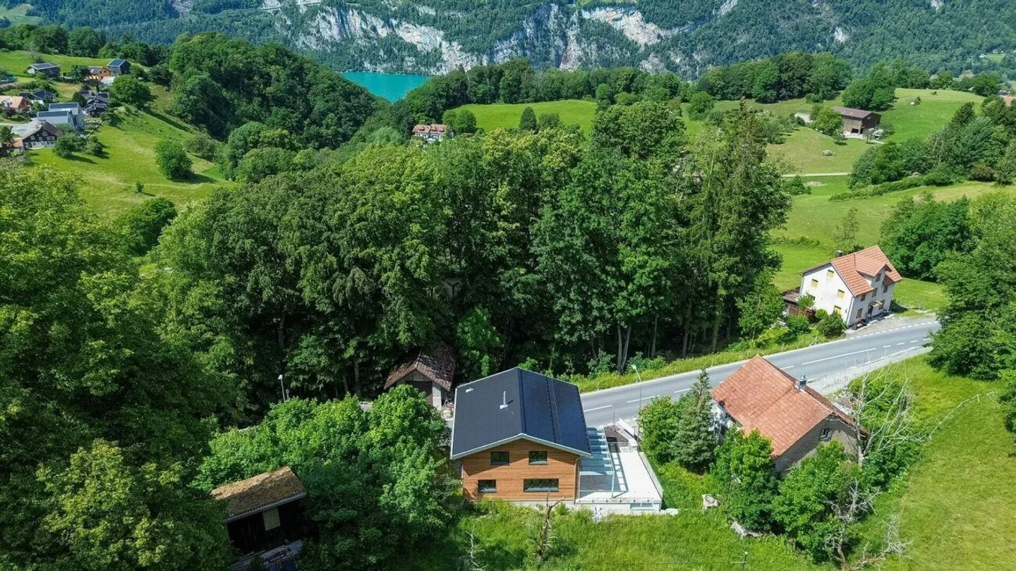 L'eleganza incontra la qualità della vita: Vivere esclusivamente a Filzbach - Foto 1 di 17