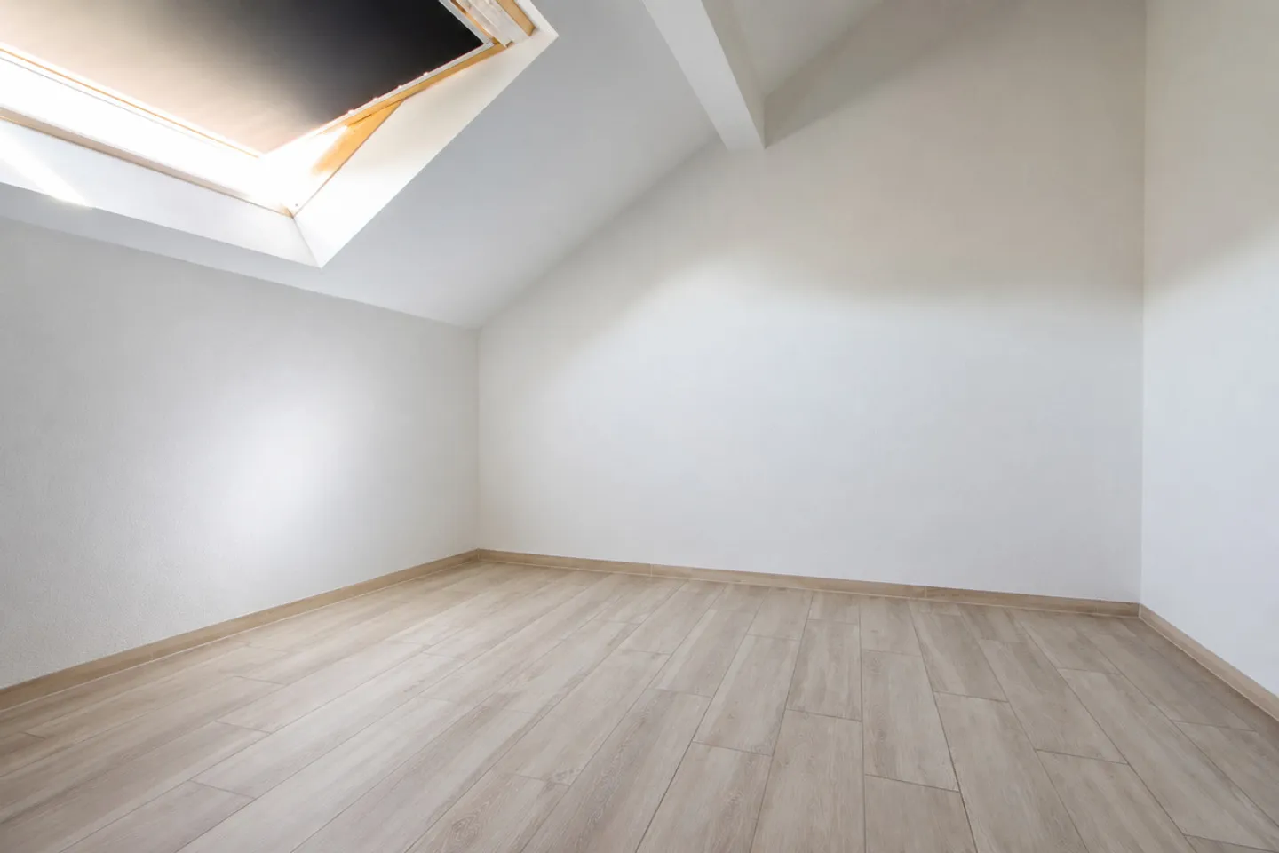Modernes Penthouse mit sonniger Terrasse - Foto 7 von 8