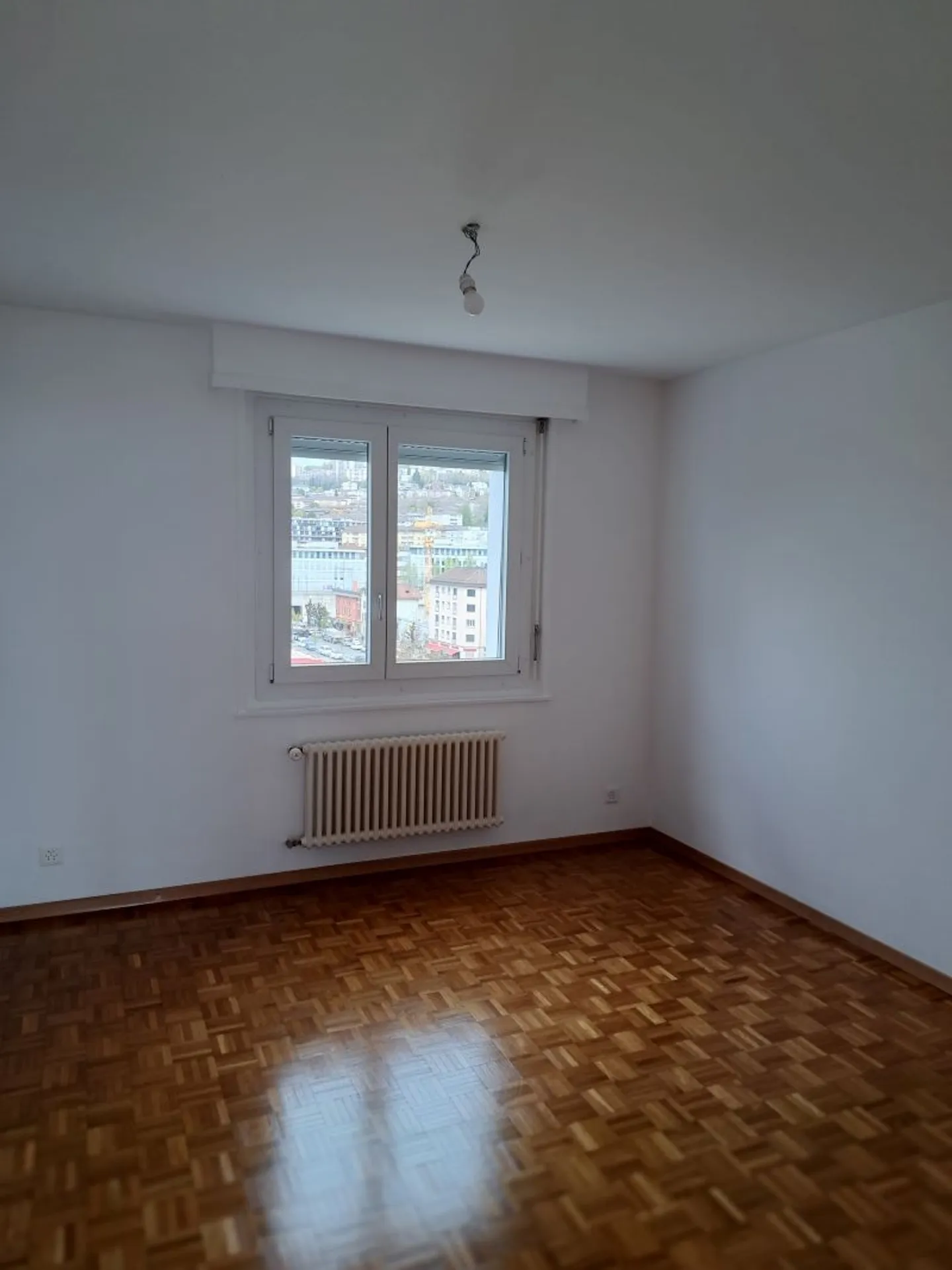 Appartement Charmant avec Vue sur le Lac - Photo 4 sur 11