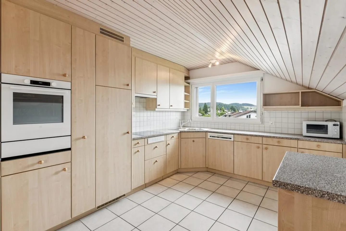 Familienfreundliche Wohnung an ruhiger Lage - Foto 2 von 9