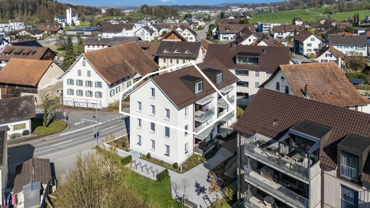 Stylish and high-quality maisonette apartment with large gallery, balcony and quiet living environment - Photo 10 of 13