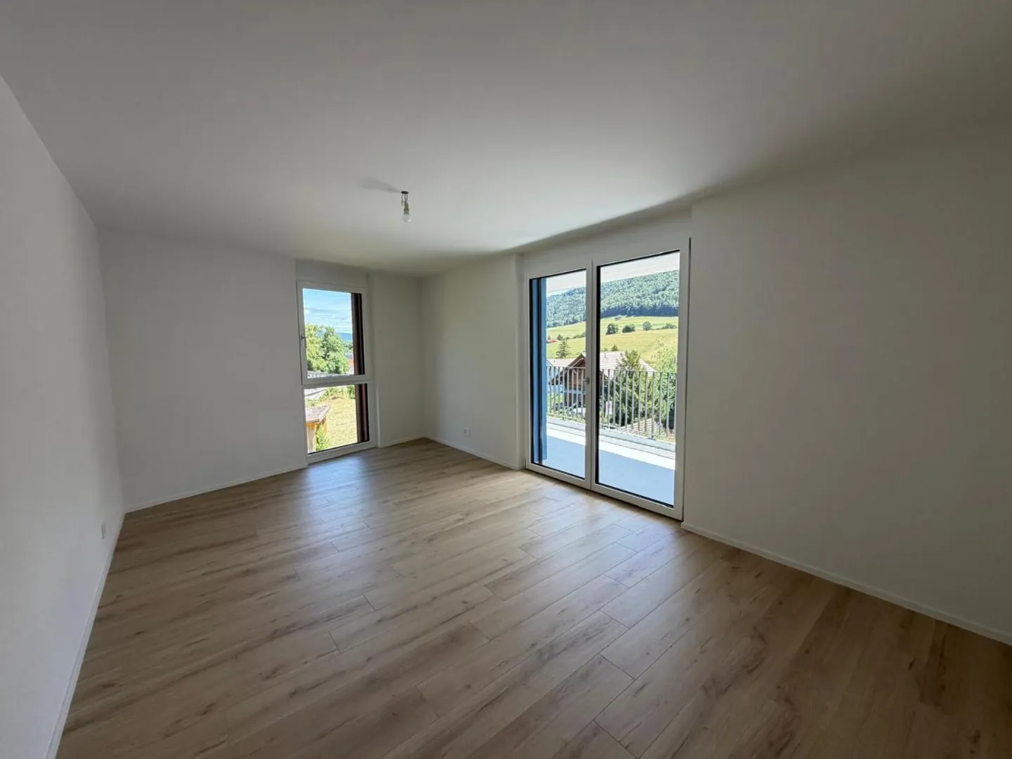 Apartment with terrace 3.5 rooms - Photo 6 of 11