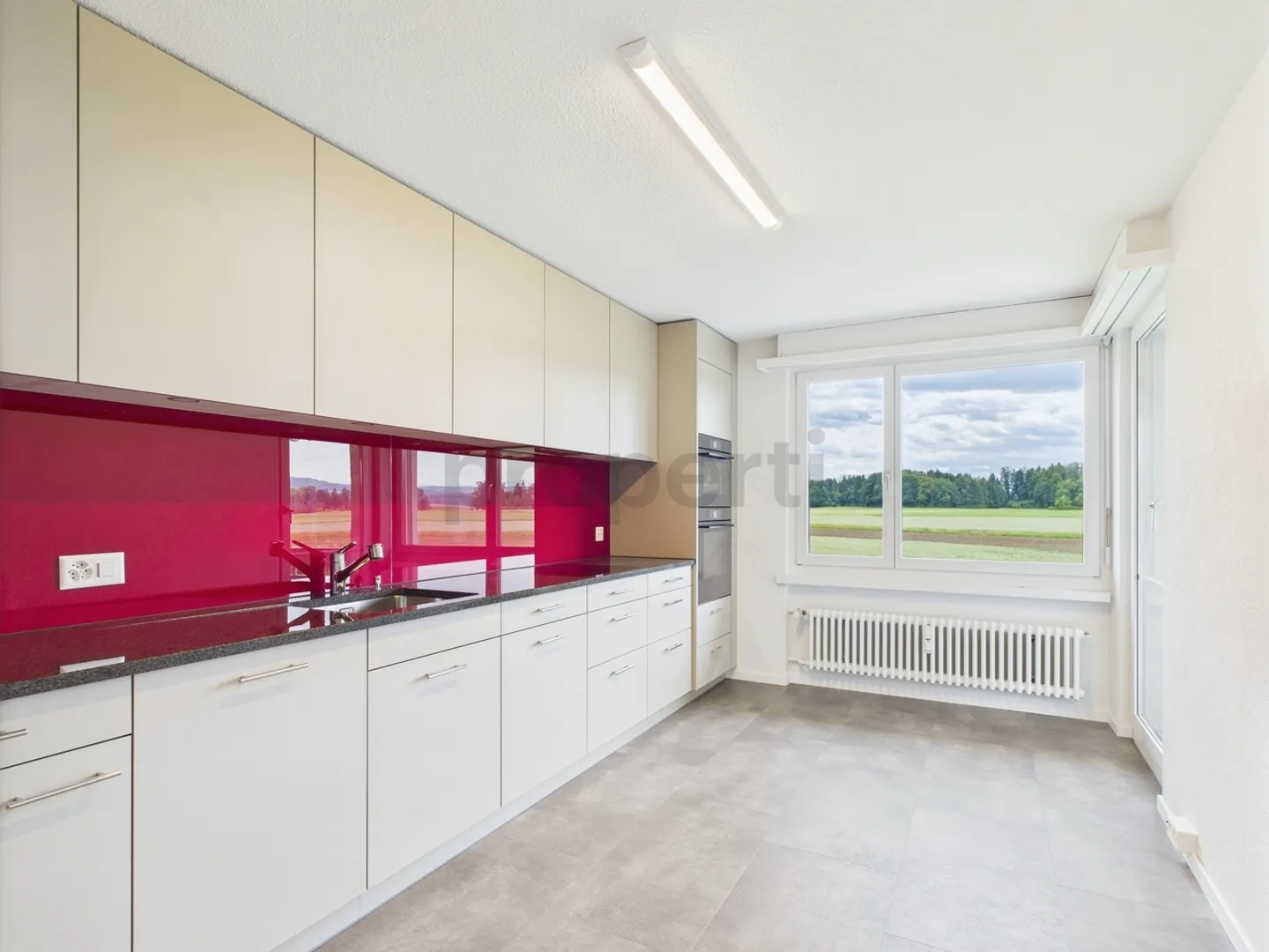 Wunderschöne 5-Zimmer-Wohnung in Uster, Kanton Zürich - Foto 2 von 12