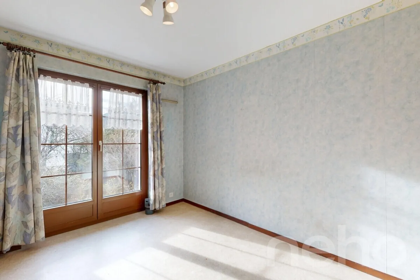 Haus mit großer Garage/Werkstatt und Garten - Foto 5 von 12