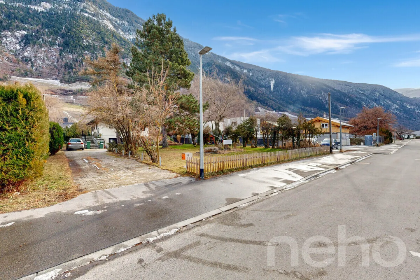 Haus mit großer Garage/Werkstatt und Garten - Foto 9 von 12