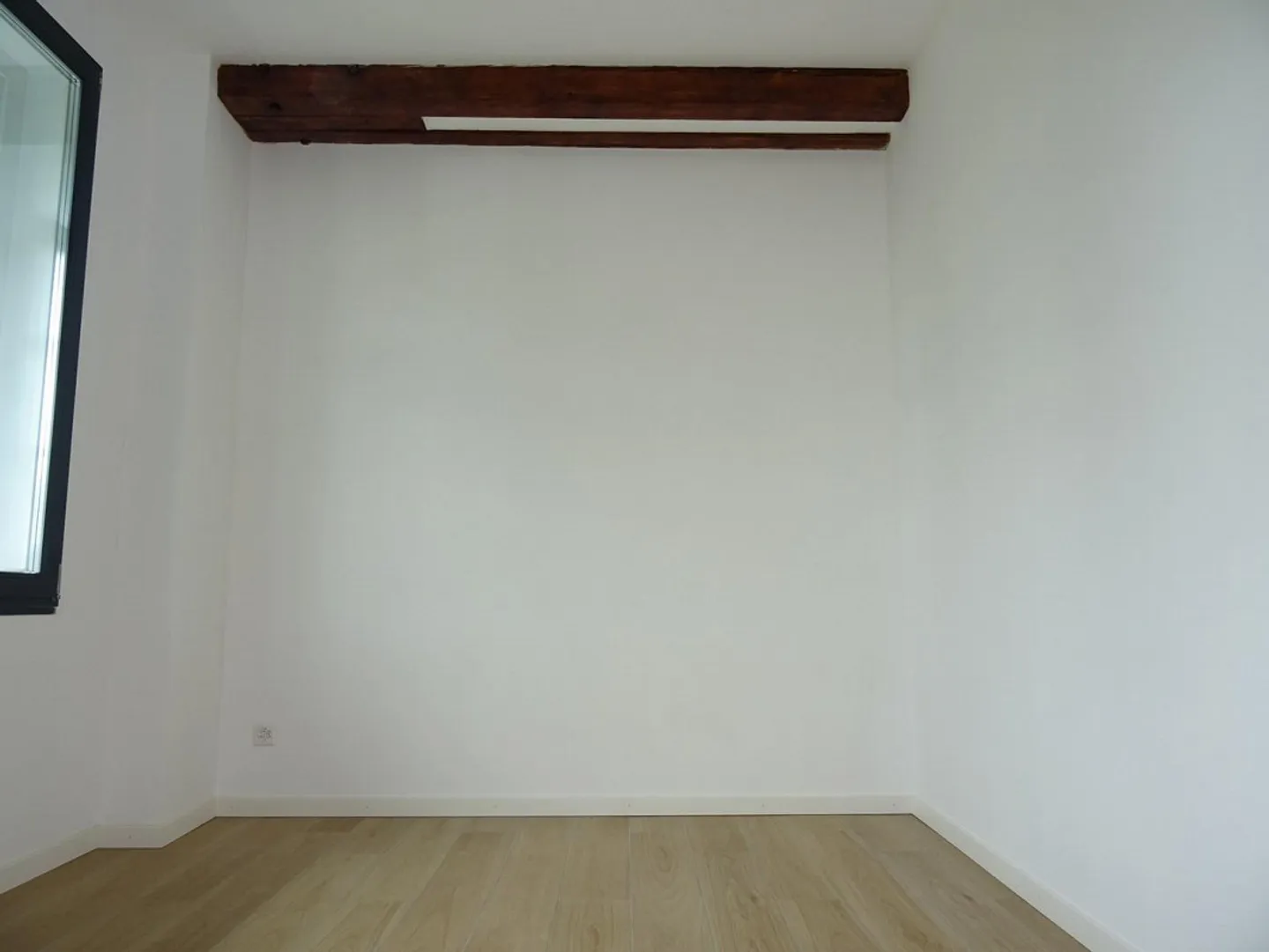 3.5 Room Apartment for Rent - Photo 5 of 10