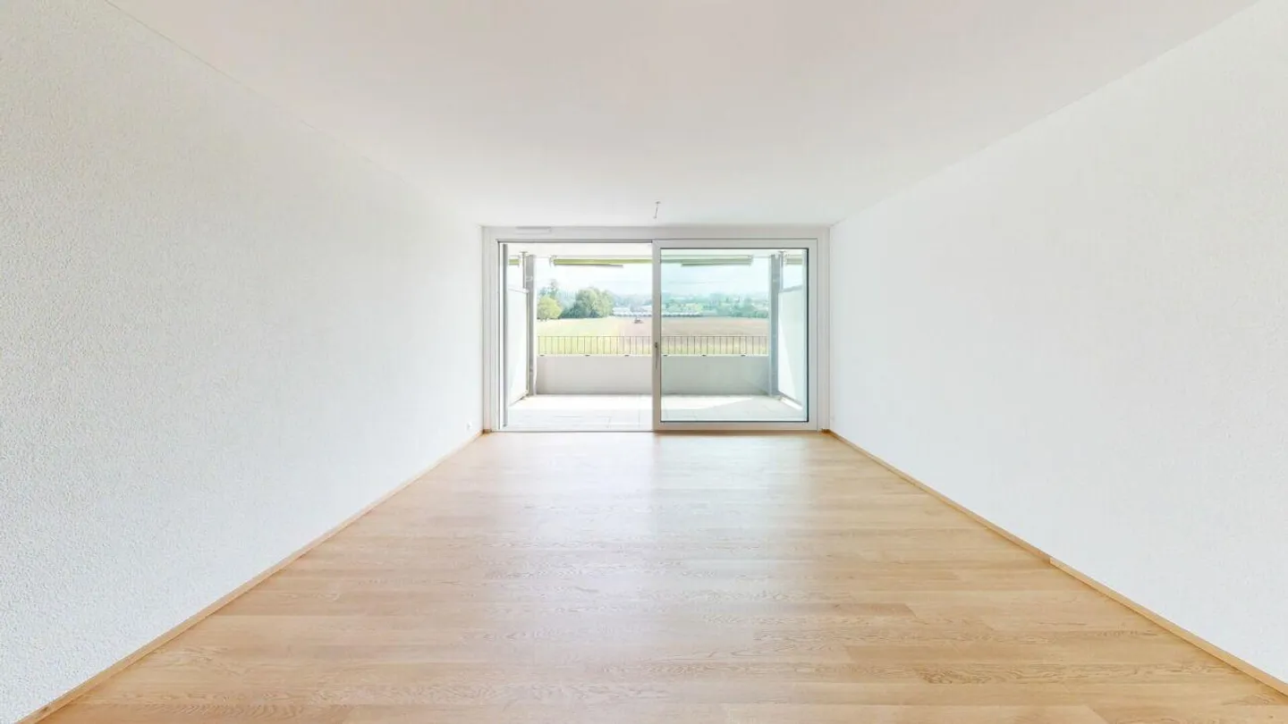 Appartamento luminoso di 3,5 stanze - Foto 3 di 11