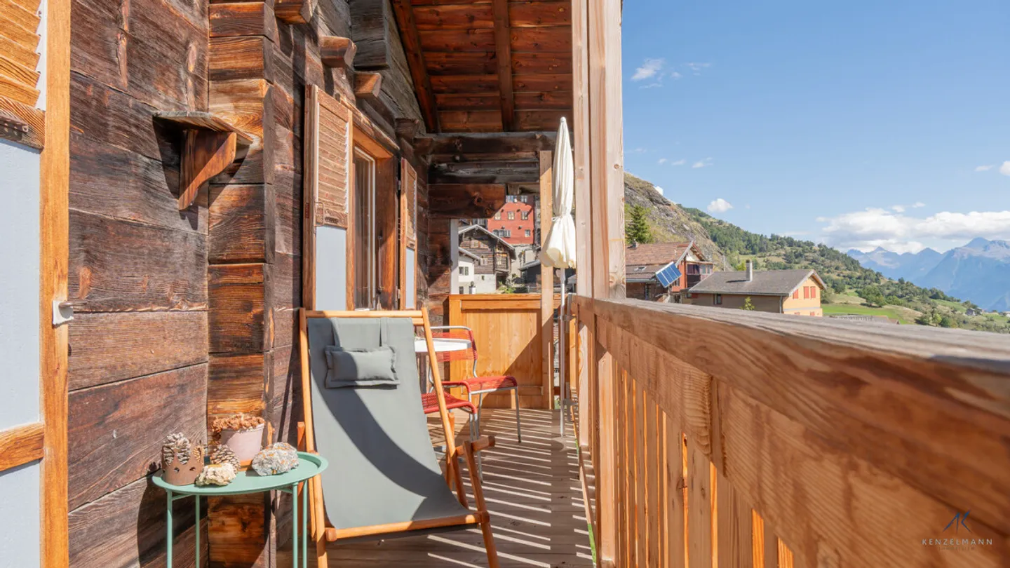 Charmante Wohnung mit fantastischer Aussicht - Foto 7 von 13