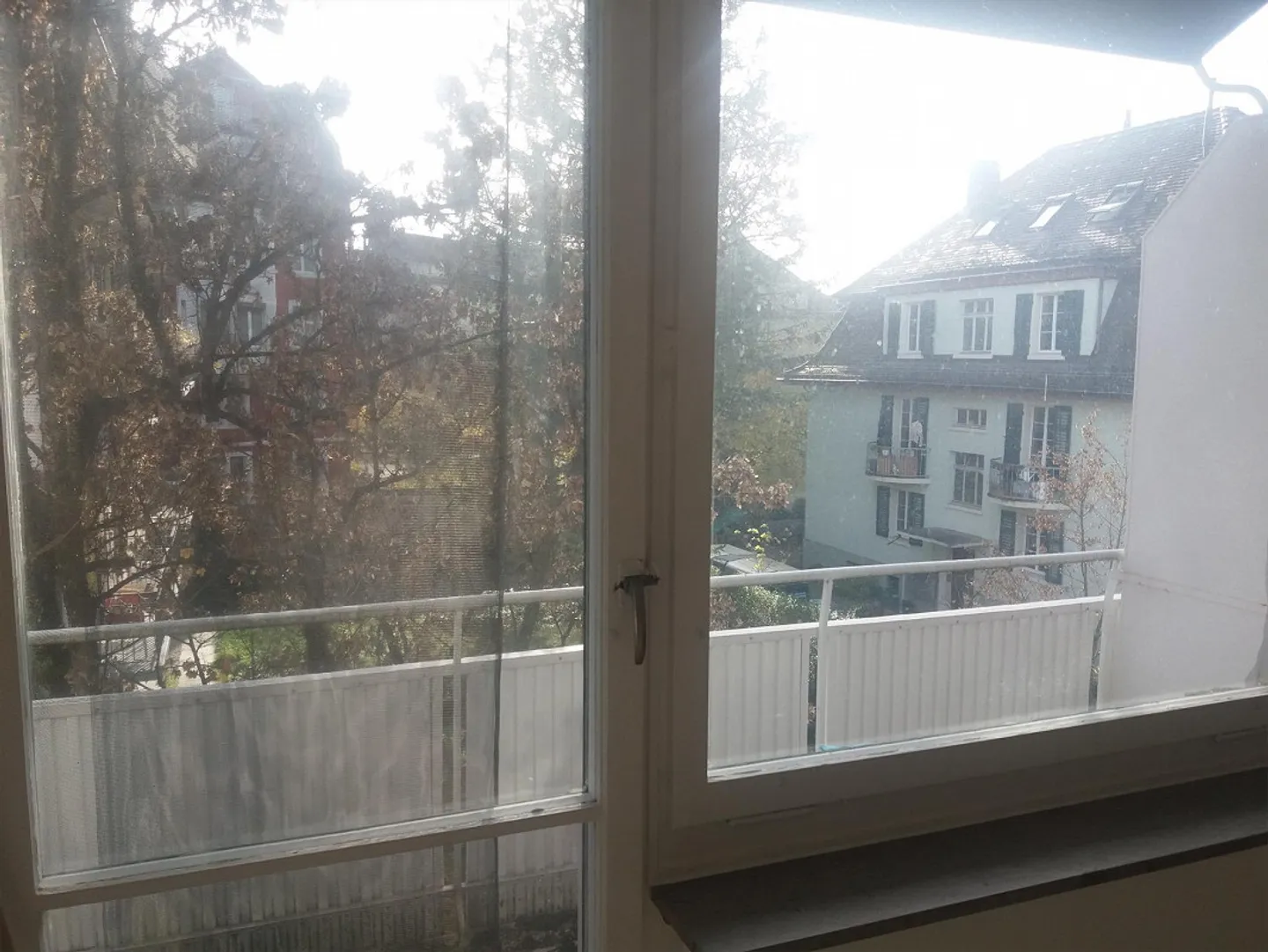 Charmante appartement 1.5 pièces avec balcon à Zurich-Milchbuck, limité jusqu'au 31.03.2026 - Photo 4 sur 11