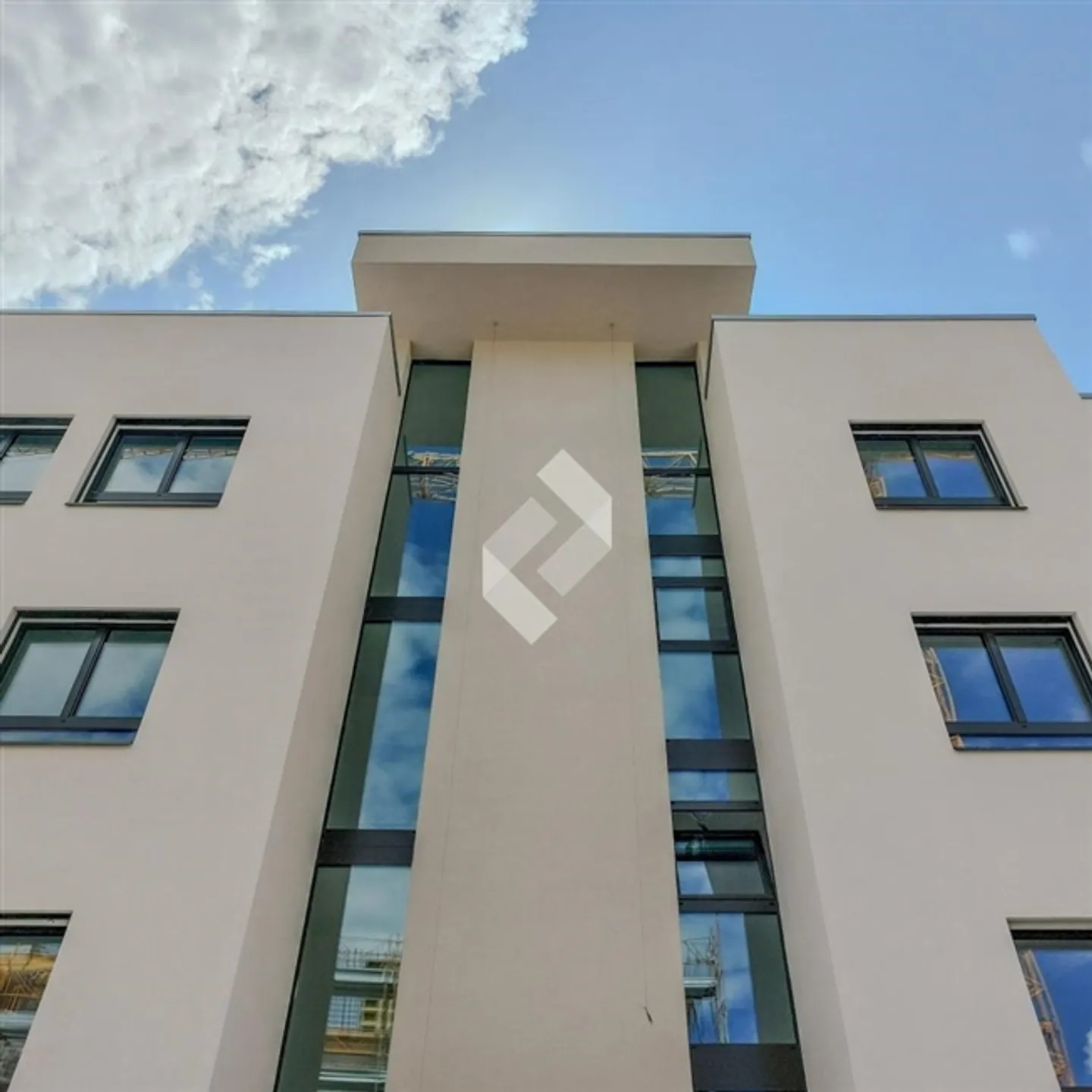 Your future home awaits you - Photo 8 of 11