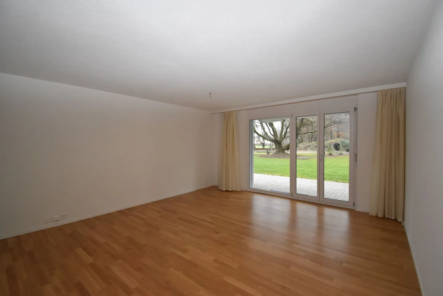 Moderne Erdgeschosswohnung - Foto 1 von 13