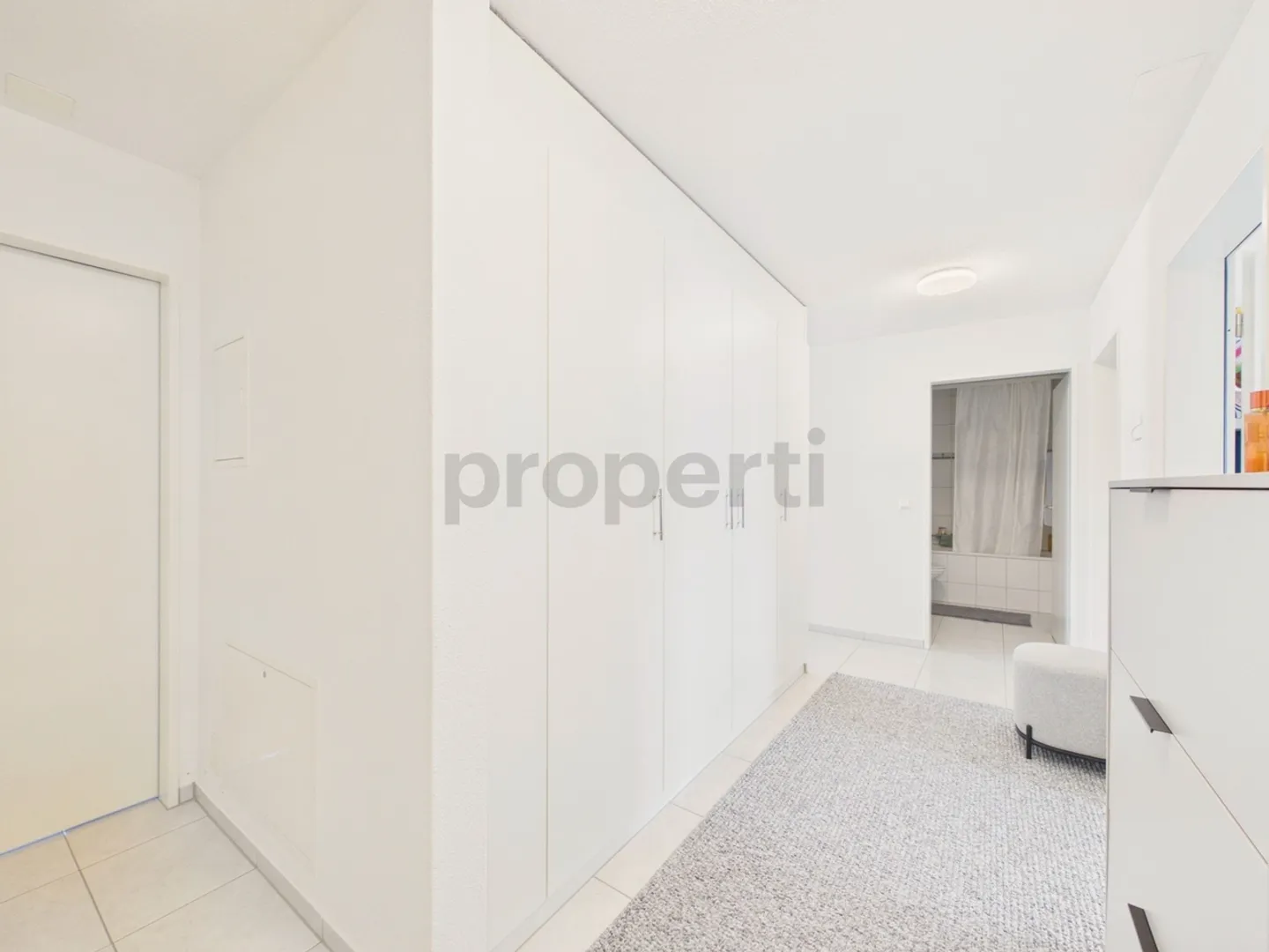 Appartamento 4.5 stanze nuovo con balcone spazioso - Foto 10 di 11