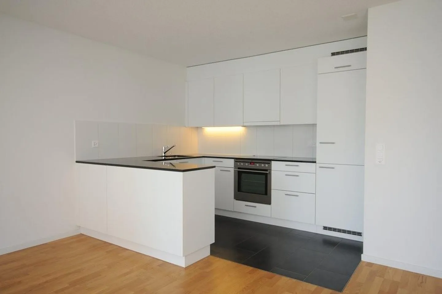 Your new feel-good oasis - Photo 5 of 8