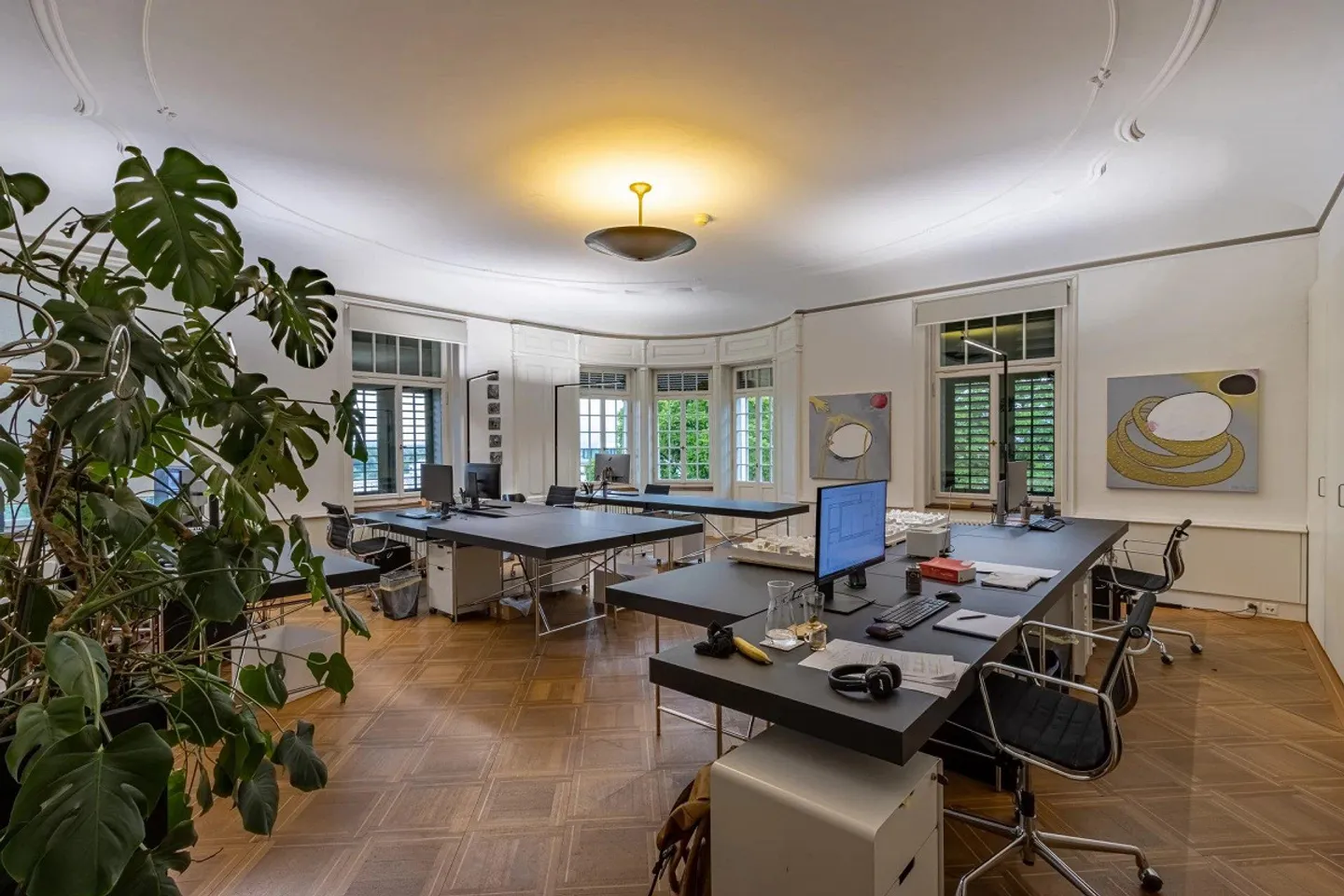 Historical Residential and Commercial Building in Exclusive Location - Photo 12 of 16