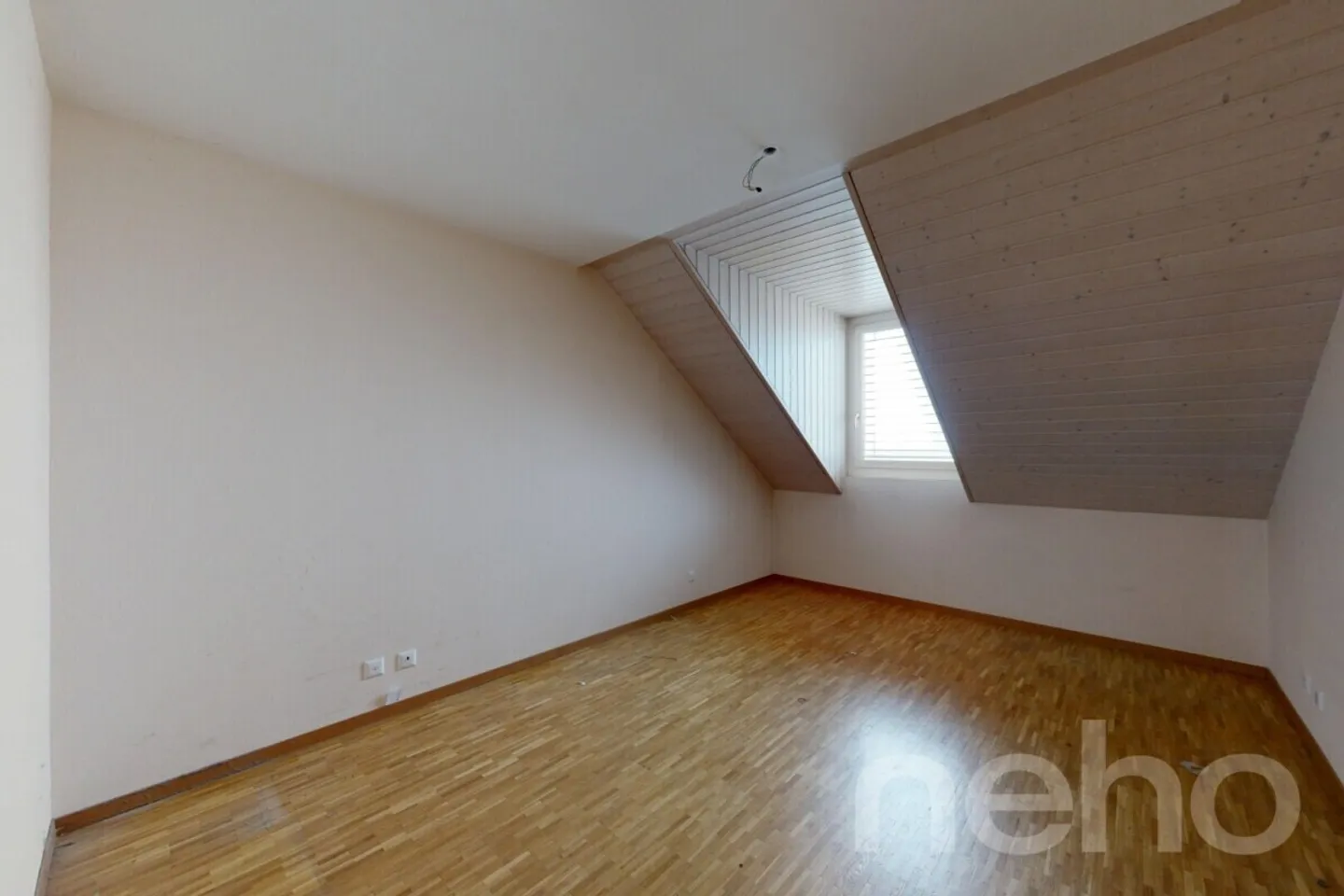 CASATAX - A few minutes from the train station - Photo 10 of 12