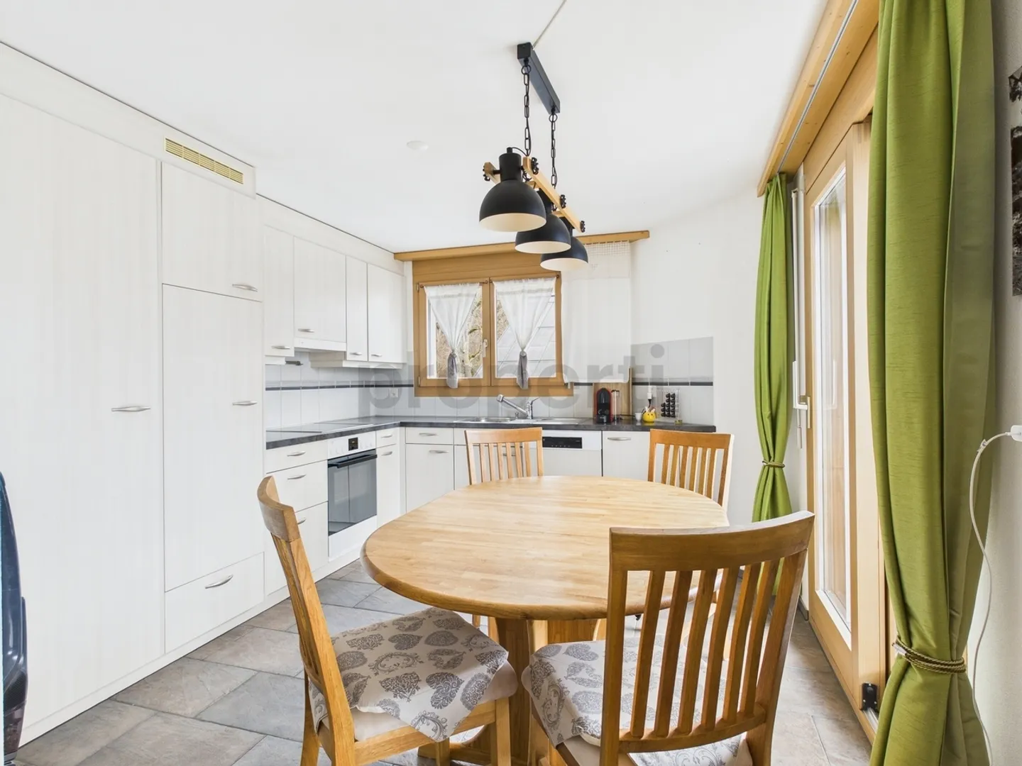 3.5 Room Apartment with Stunning Mountain View in Schluein for Sale - Photo 4 of 13