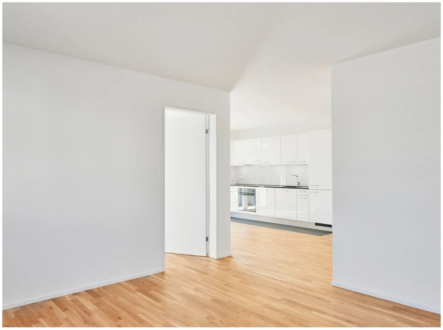 Modern Living in Grenchen! - Photo 3 of 5