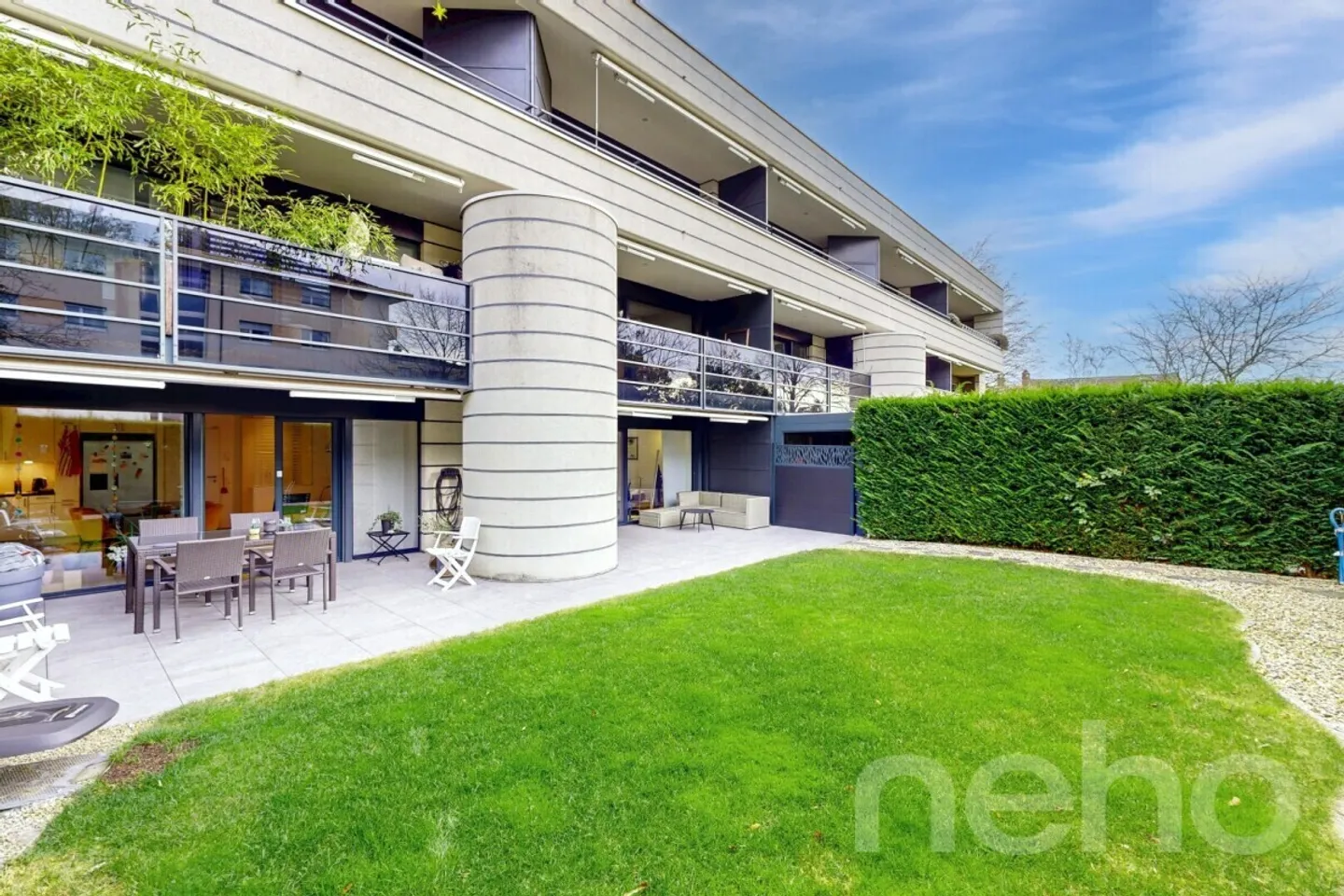 Appartement en rez-de-jardin avec terrasse et jardin à Prangins - Photo 1 of 12