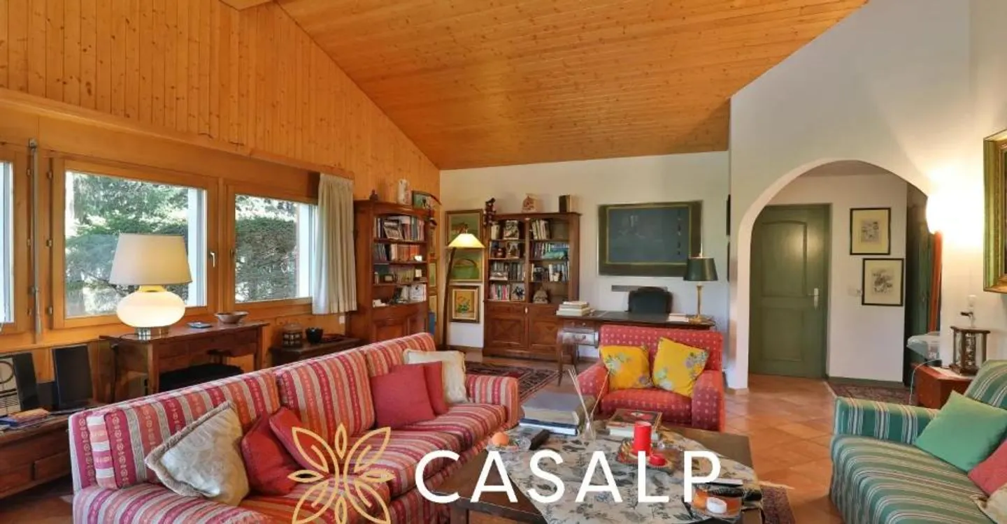 Wunderschönes Chalet mit angelegtem Garten in Crans - Foto 5 von 13