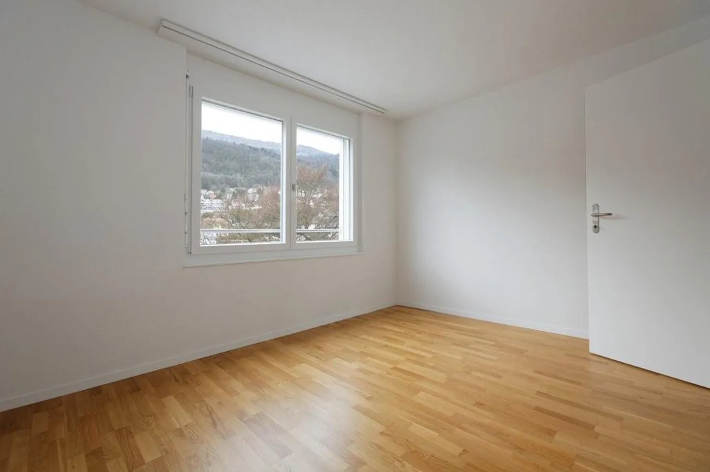 Your new dream apartment - Photo 3 of 9