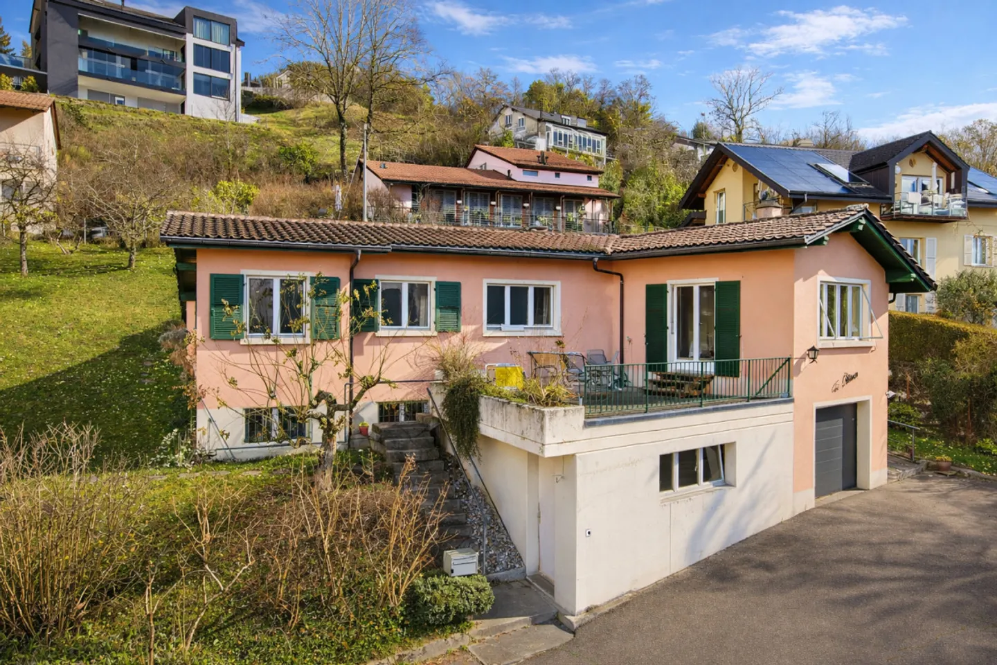 Villa charmante avec vue lac - Photo 2 sur 12