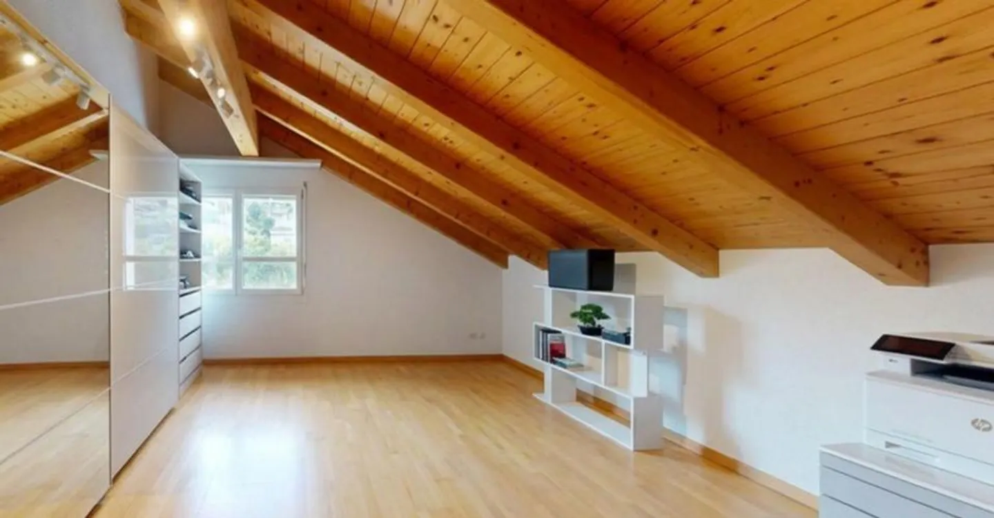 Penthouse de 4,5 pièces avec vue - Photo 7 sur 12