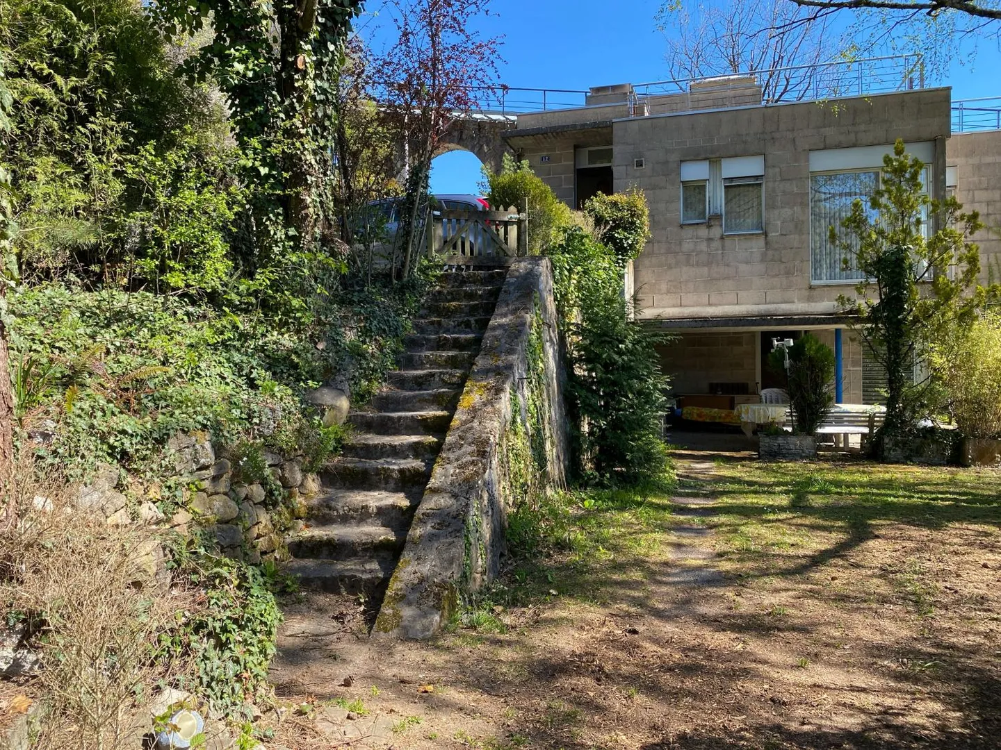 4.5-room villa with large garden in Neuchâtel - Photo 16 of 29