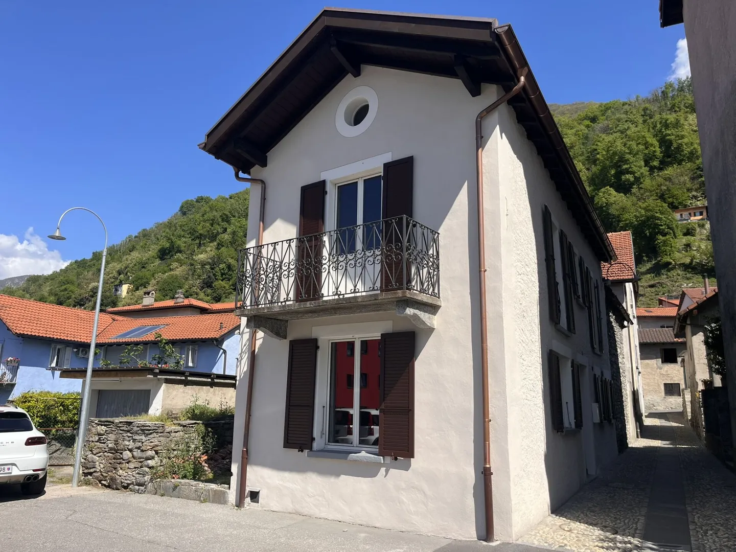 LOCARNO-Solduno piccola casetta 70 m2 - Foto 1 di 9