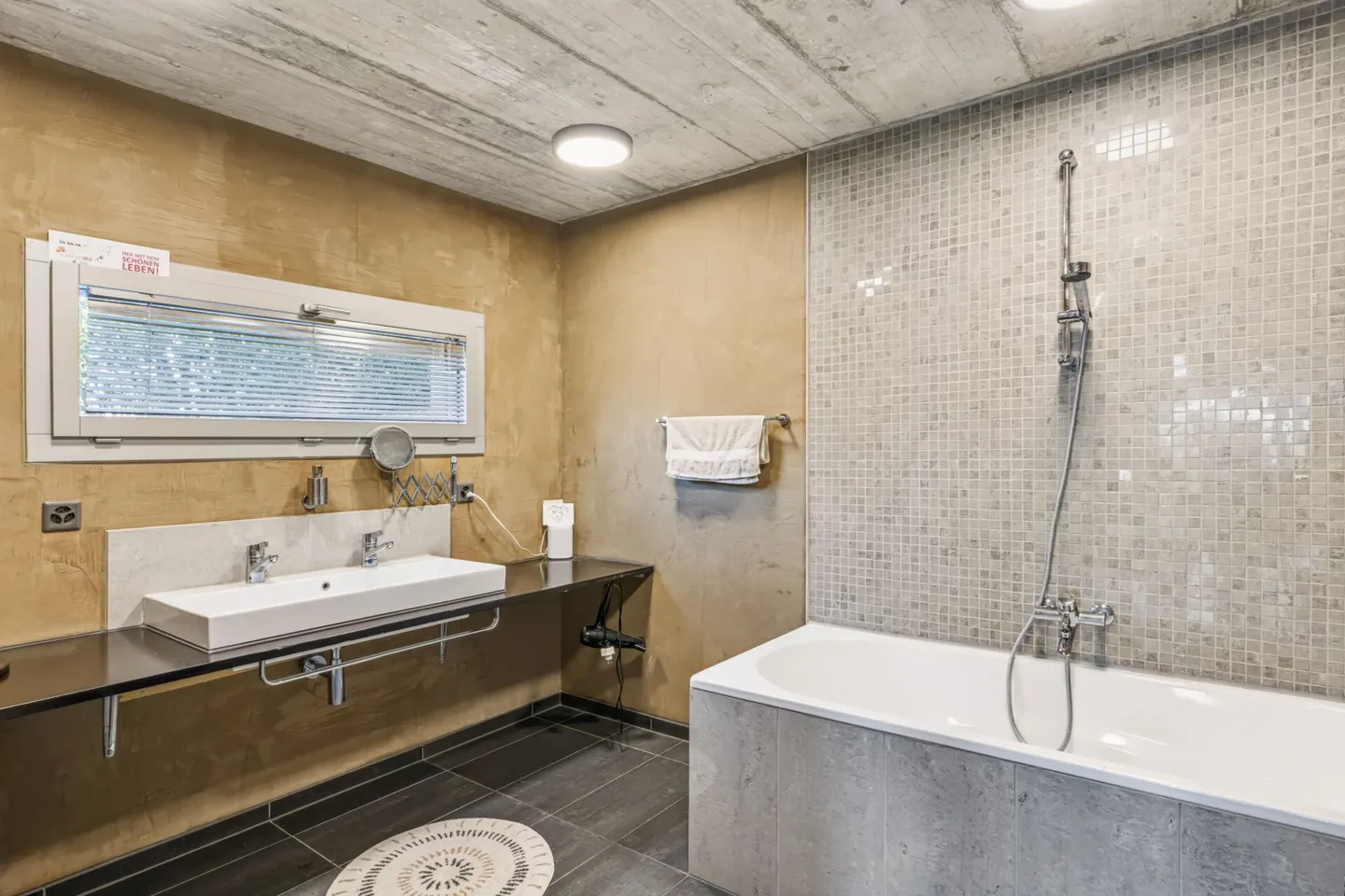 Maison individuelle luxueuse avec piscine et vue imprenable à Roggwil BE - Photo 15 sur 19
