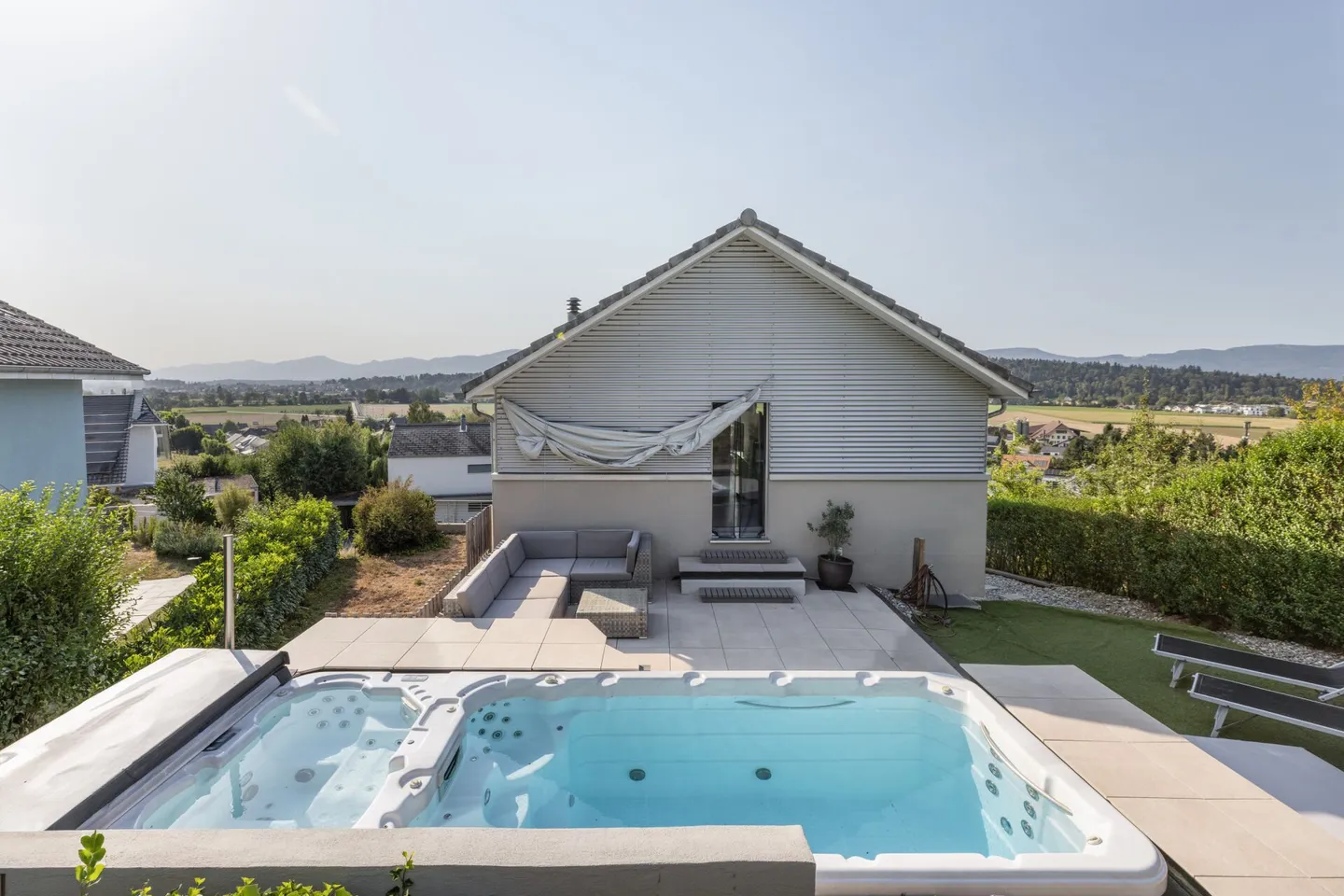Maison individuelle luxueuse avec piscine et vue imprenable à Roggwil BE - Photo 17 sur 19