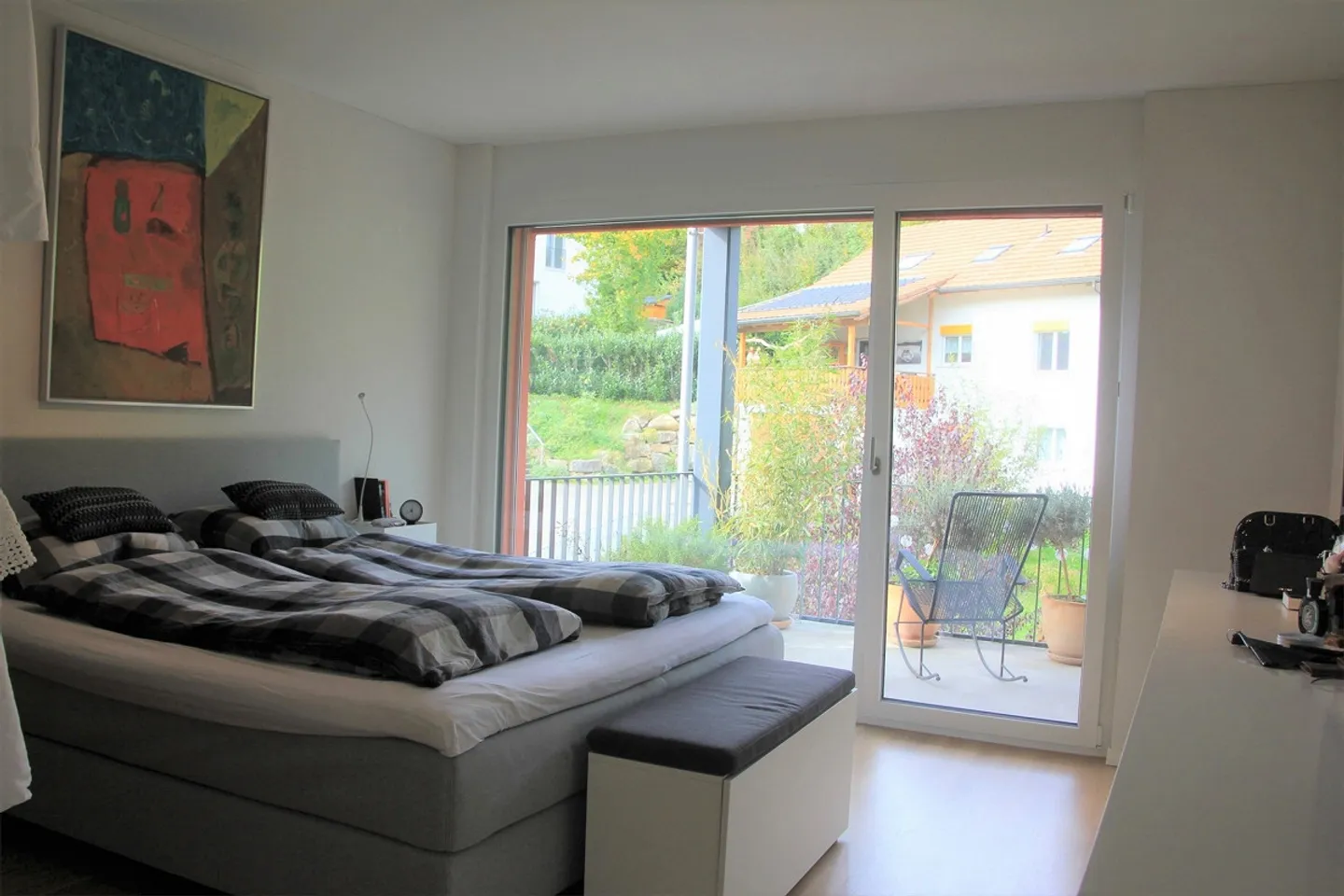 Moderne, helle Wohnung im Grünen inkl. Parkplatz - Foto 6 von 9