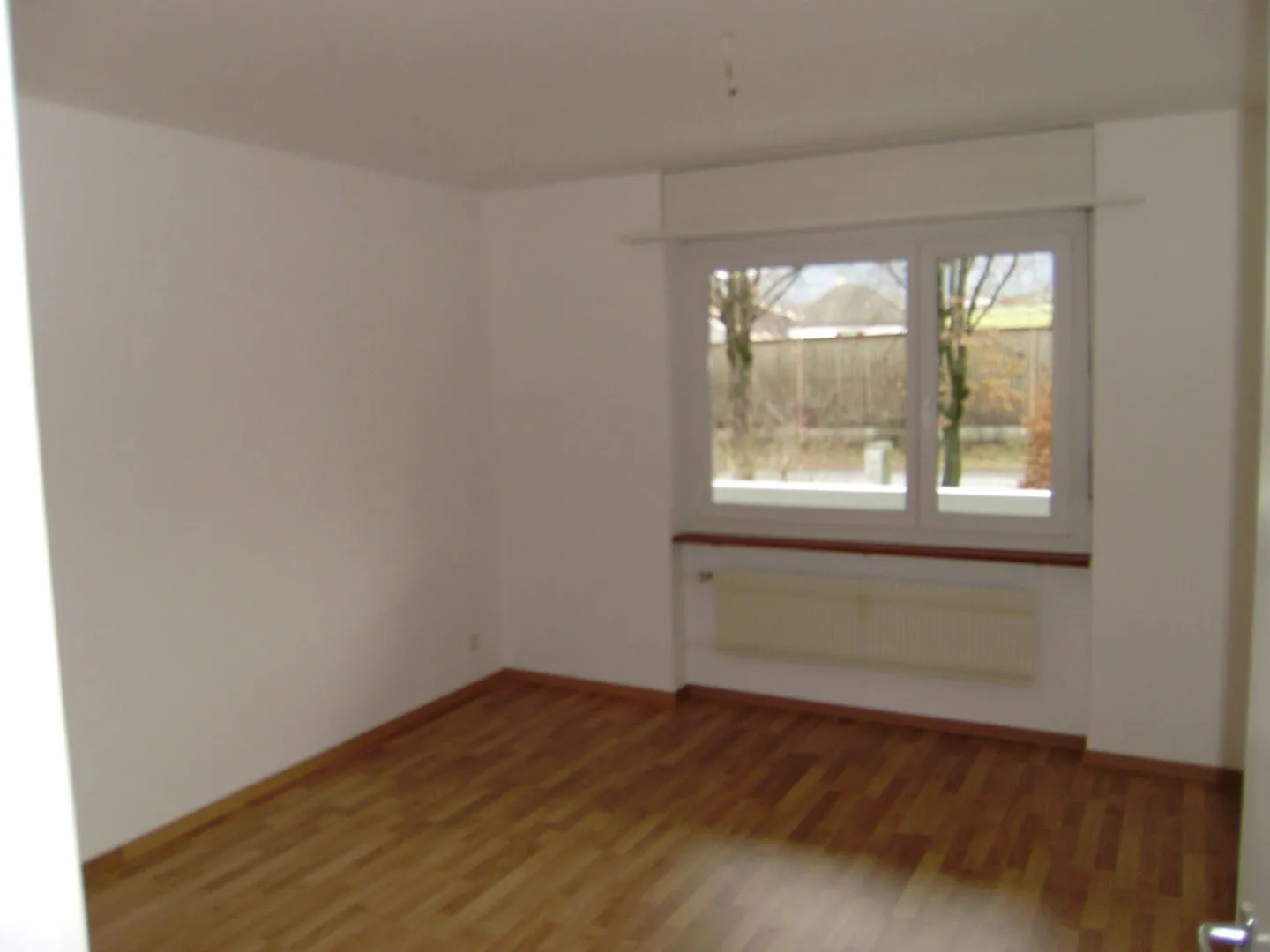 4-room apartment with excellent public transport connection in Moosseedorf for rent! - Photo 8 of 9