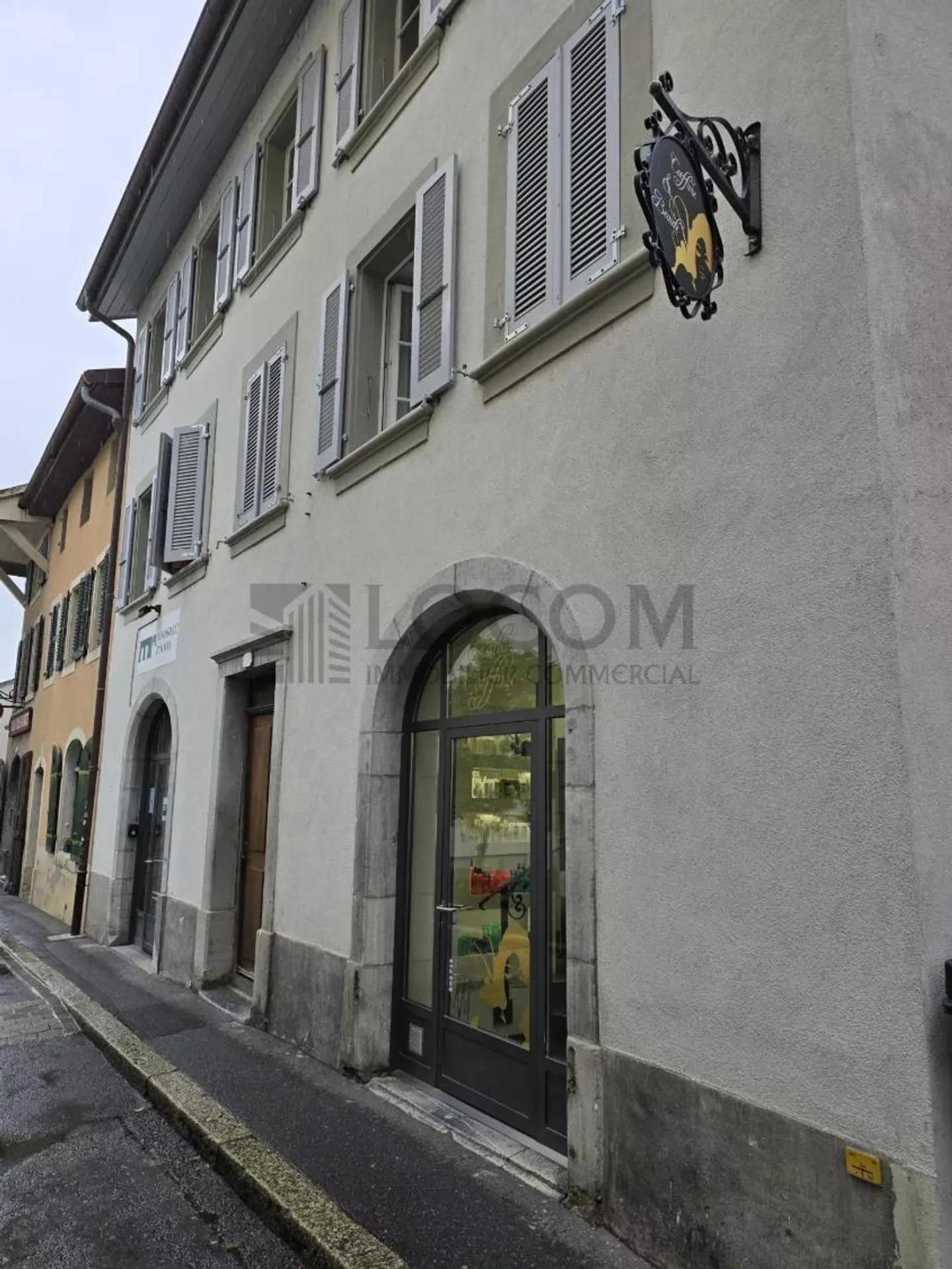 Charming Hair Salon in Vevey - Photo 1 of 2