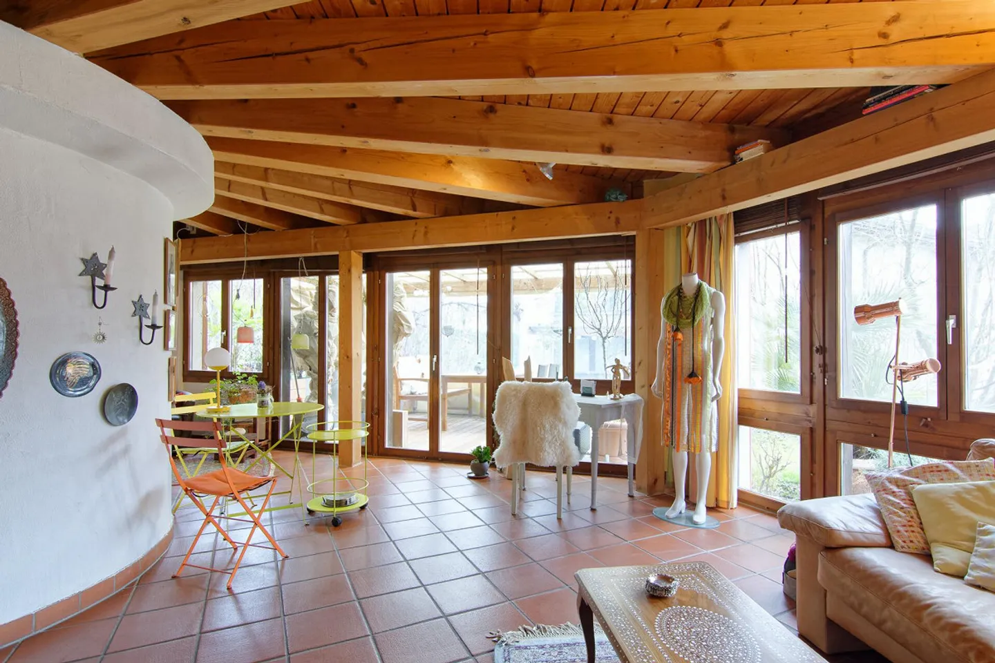 Maison de coin de 5,5 pièces - Photo 3 sur 9