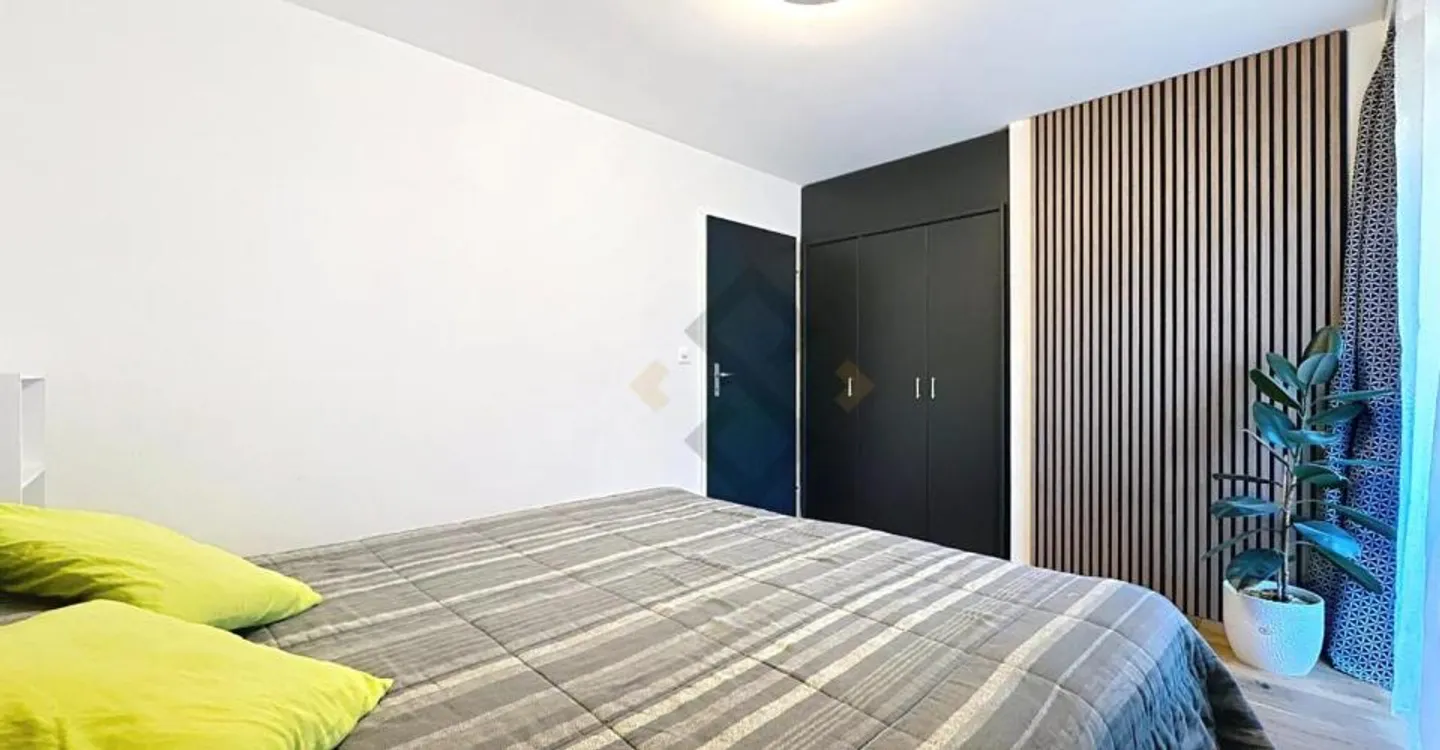 Geräumige Wohnung mit Kamin in Tourtemagne - Foto 4 von 8
