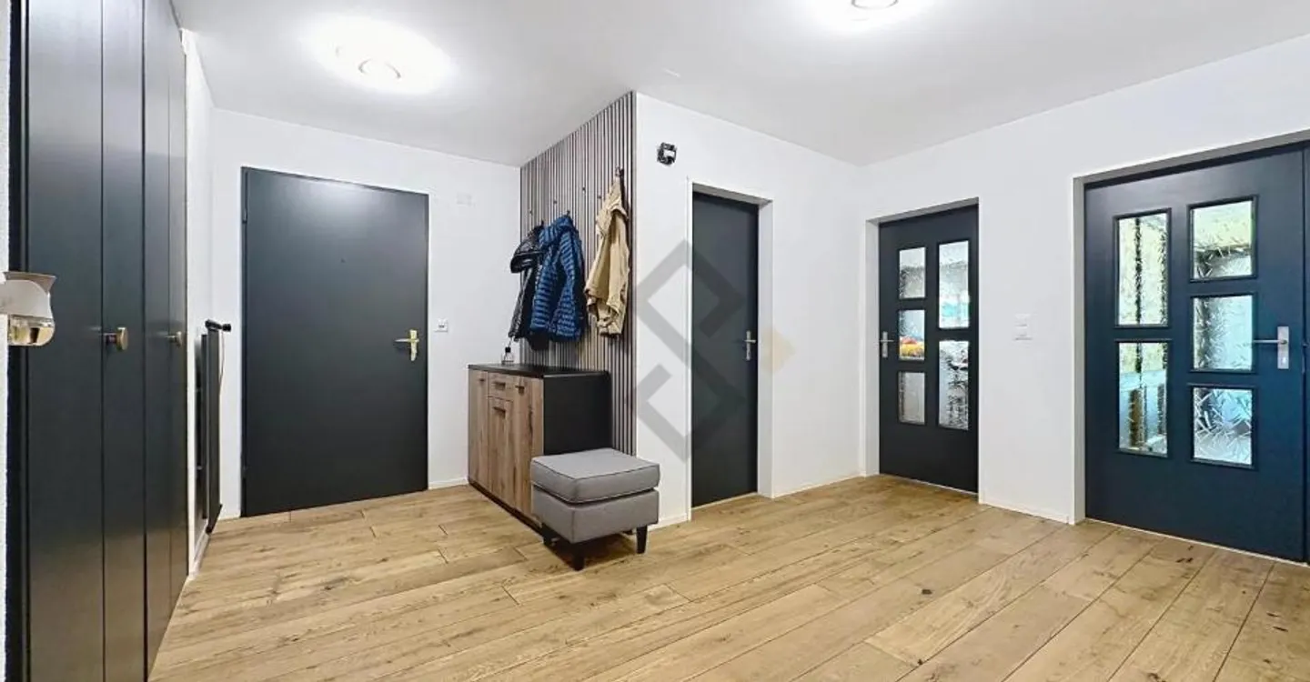 Geräumige Wohnung mit Kamin in Tourtemagne - Foto 7 von 8